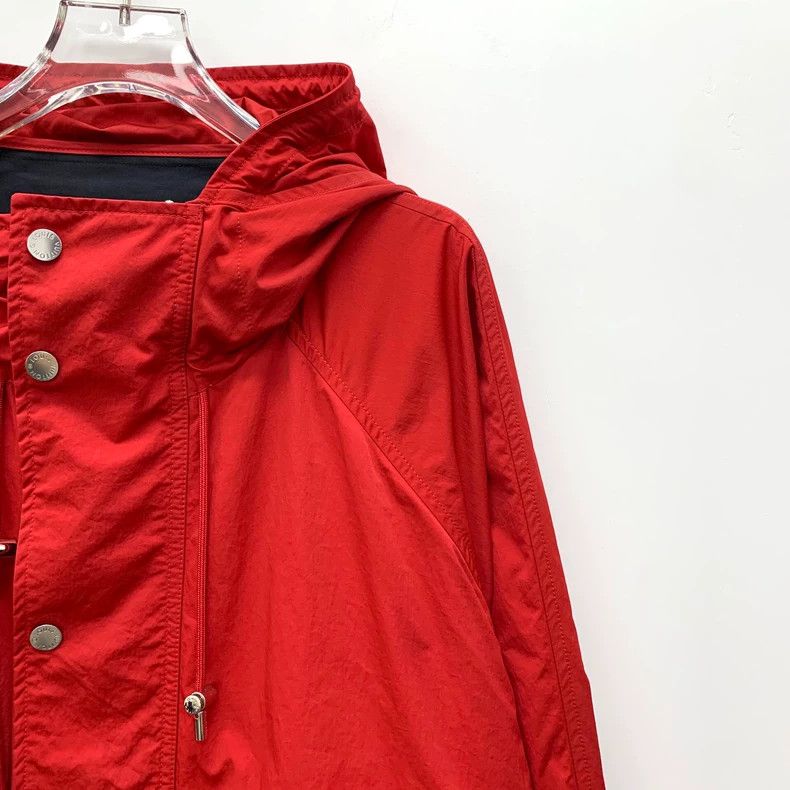 Louis Vuitton Louis Vuitton Long Sleeve Red Hooded Drawstring Jacket Size US XXL / EU 58 / 5 - 3 Thumbnail