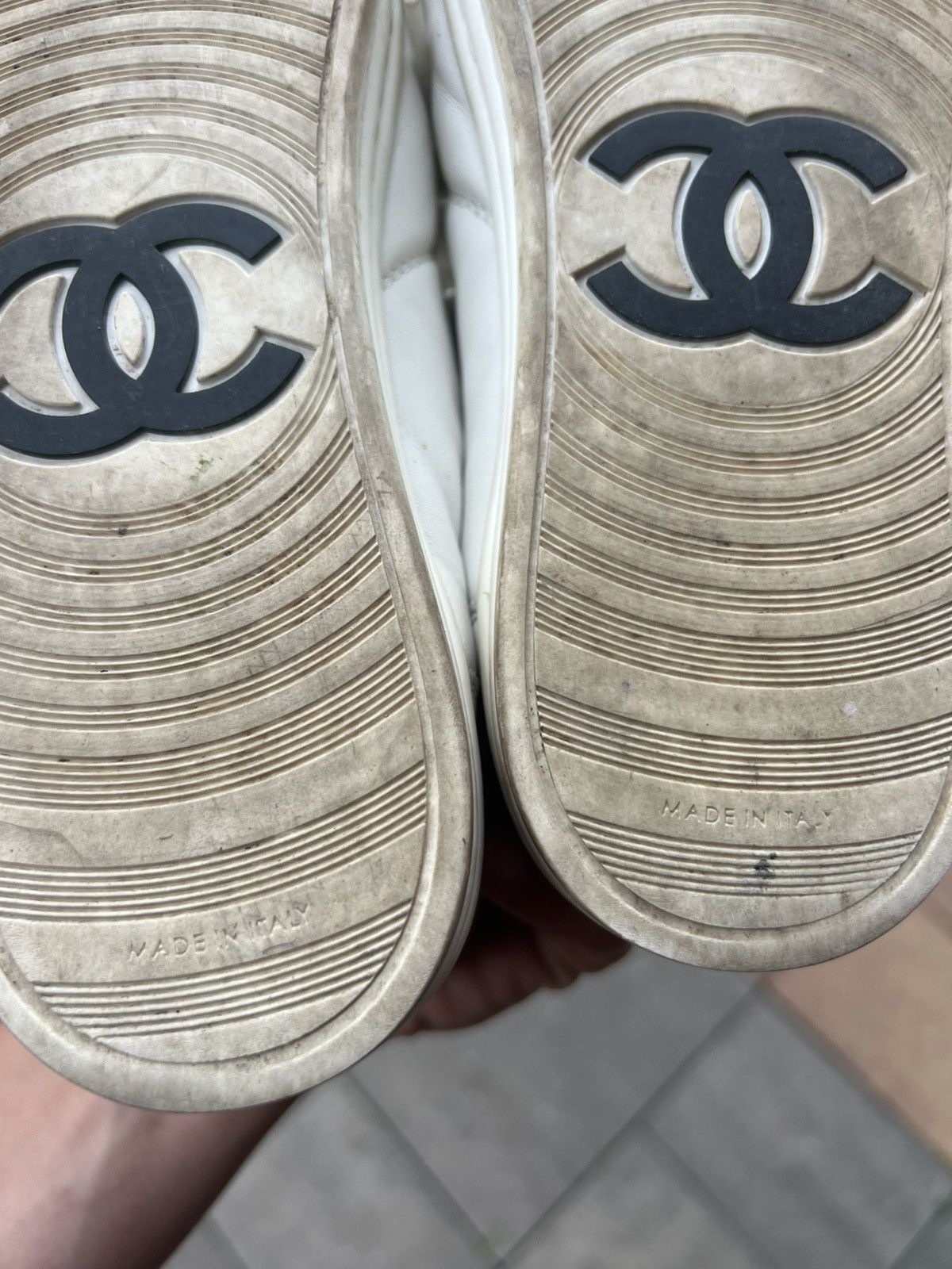 Chanel Chanel White High Top Sneakers Size US 7 / IT 37 - 12 Thumbnail