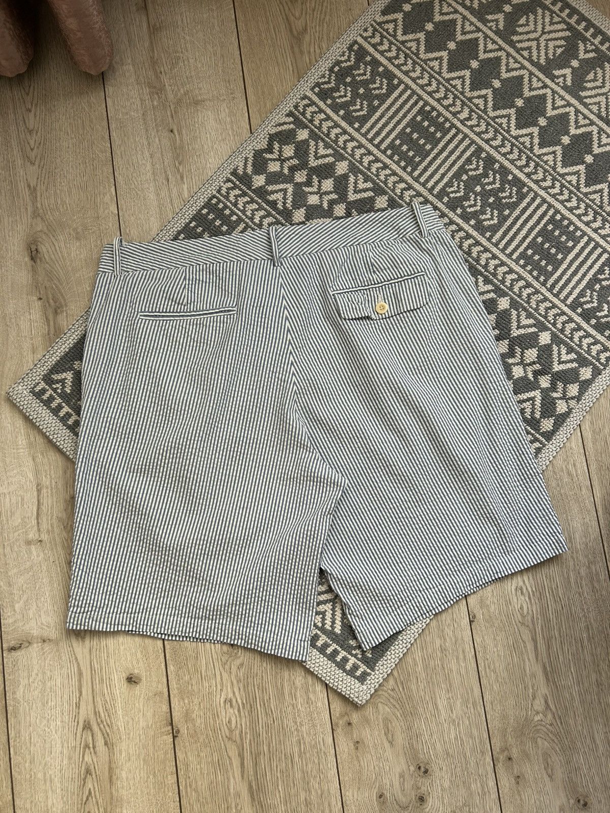 Band Of Outsiders Band of Outsiders Vintage man’s striped shorts size XL Size US 34 / EU 50 - 14 Thumbnail