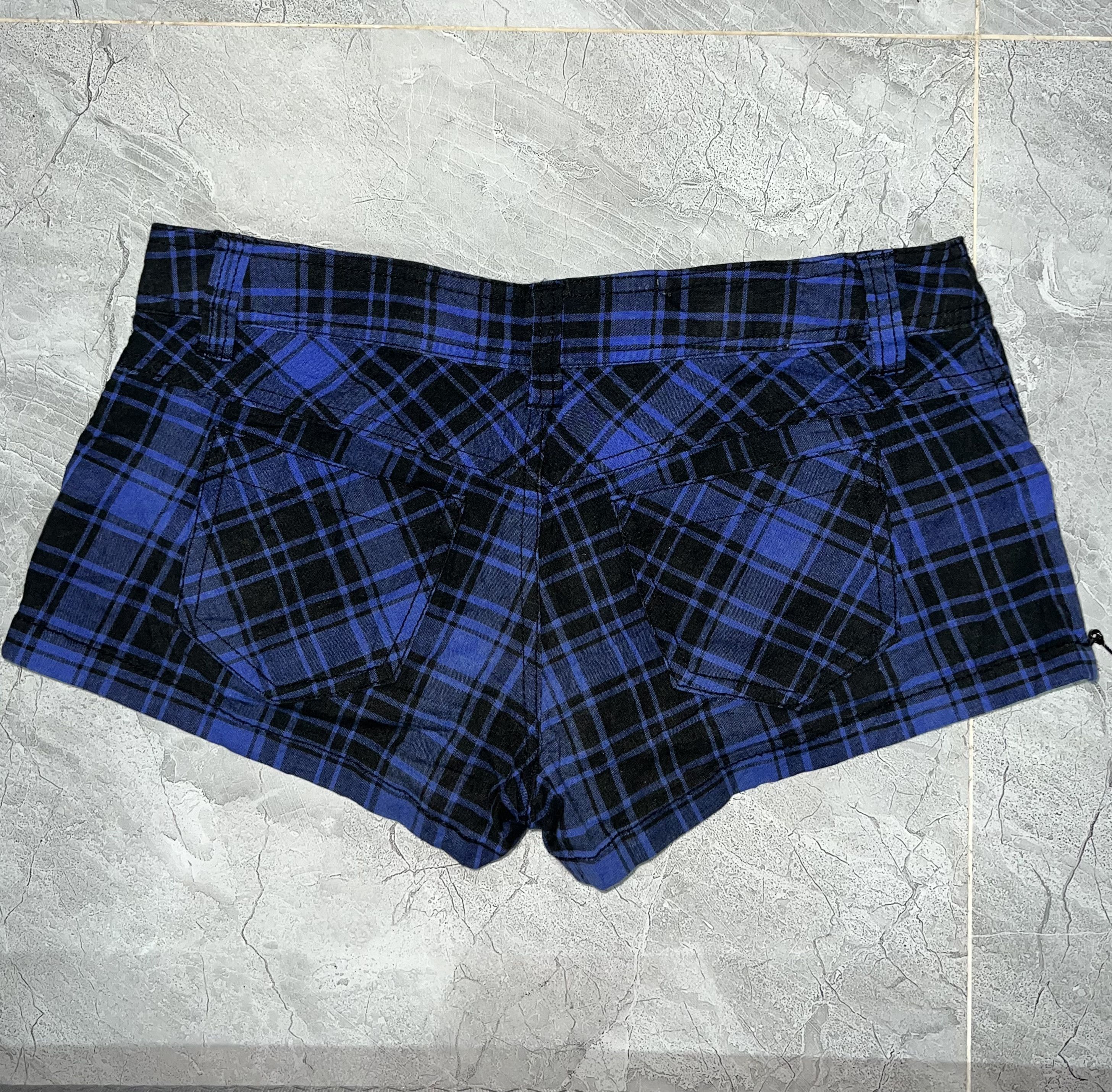 Japanese Brand Japanese tartan shorts Size 26" / US 2 / IT 38 - 2 Thumbnail