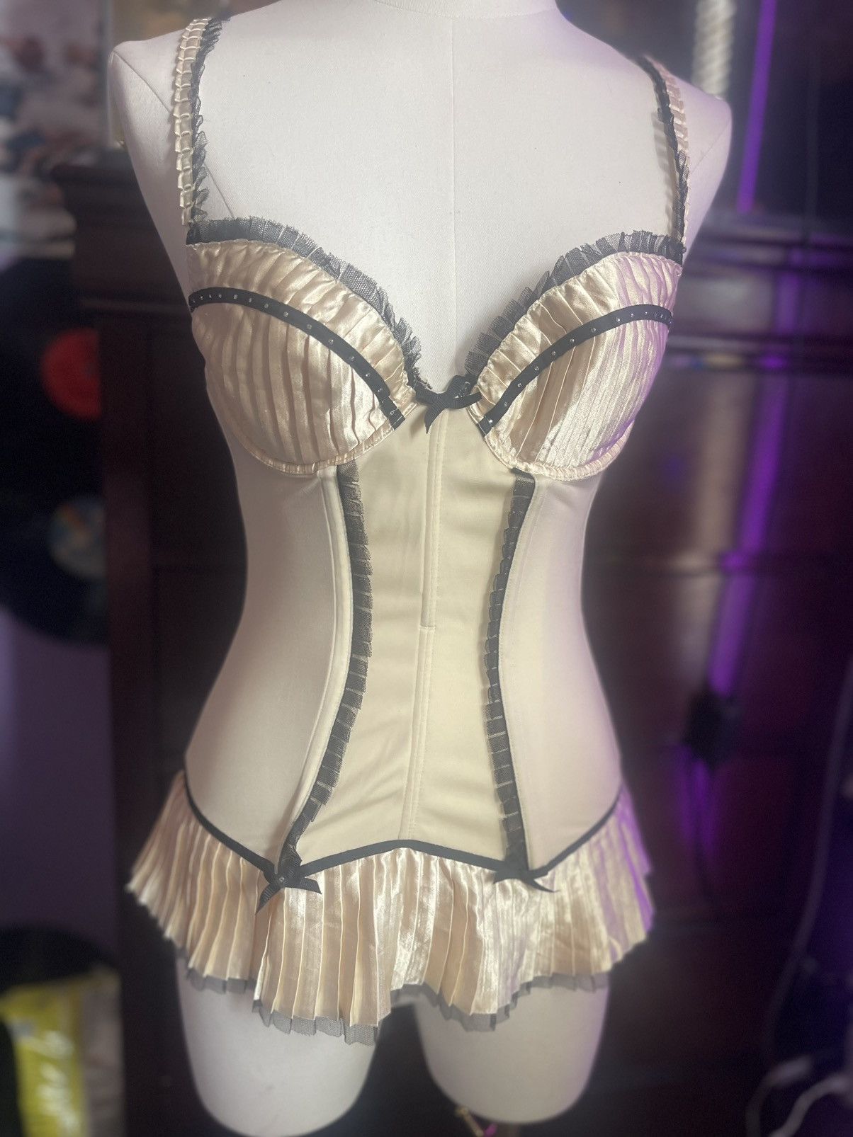Other Vintage corset beige top Size S / US 4 / IT 40 - 2 Thumbnail