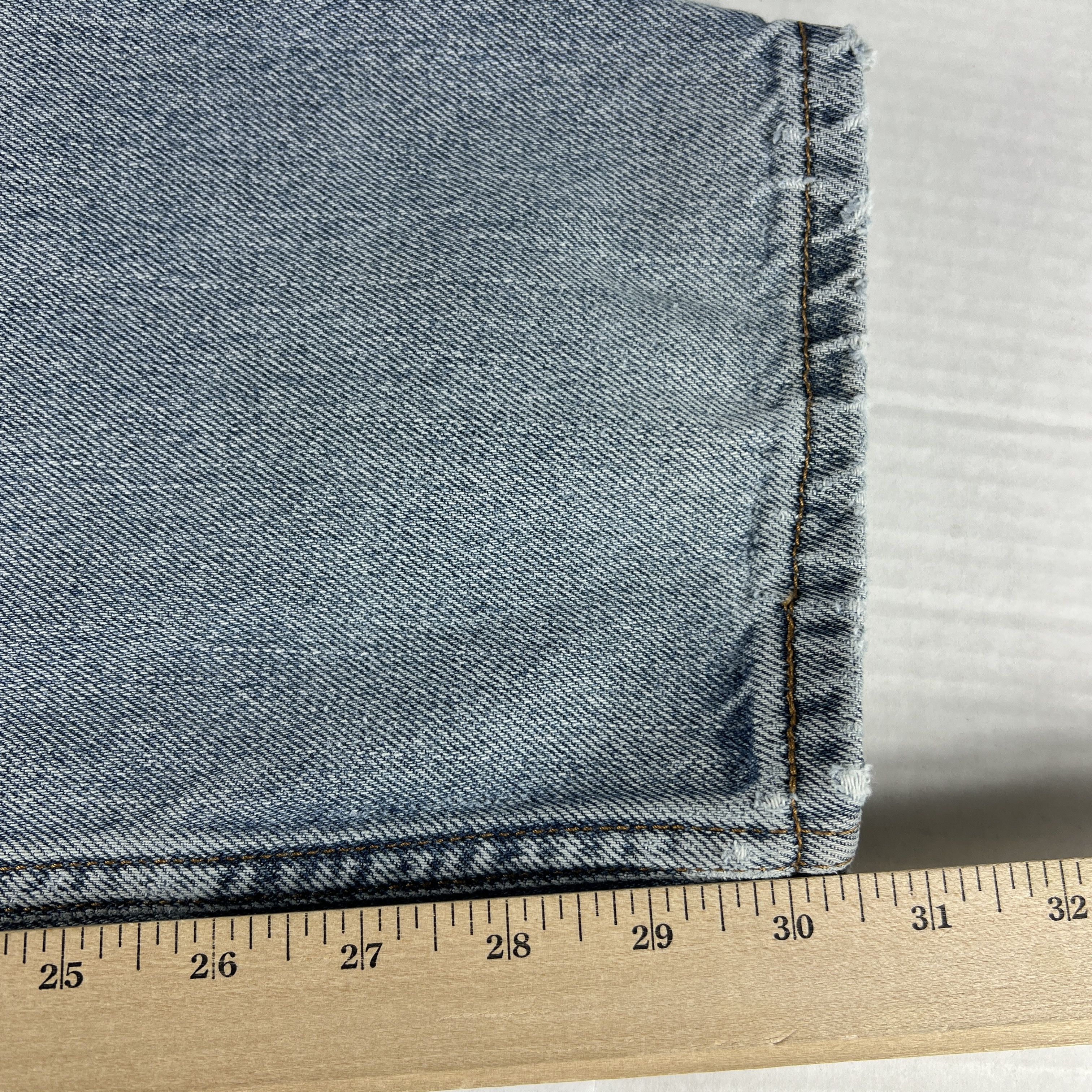 Levi's × Vintage Y2K Levi's Jeans 560 Loose Taper Blue Grunge Denim Size US 33 - 20 Thumbnail