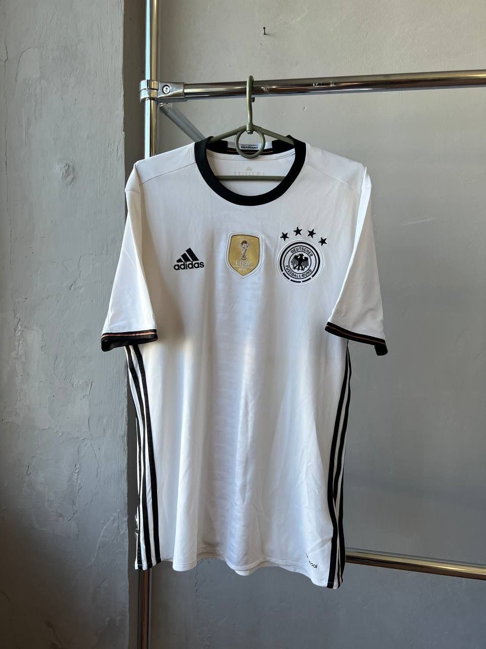 Adidas 2015 GERMANY TEAM HOME SOCCER JERSEY FOOTBALL SHIRT ADIDAS M Size US M / EU 48-50 / 2 - 3 Thumbnail