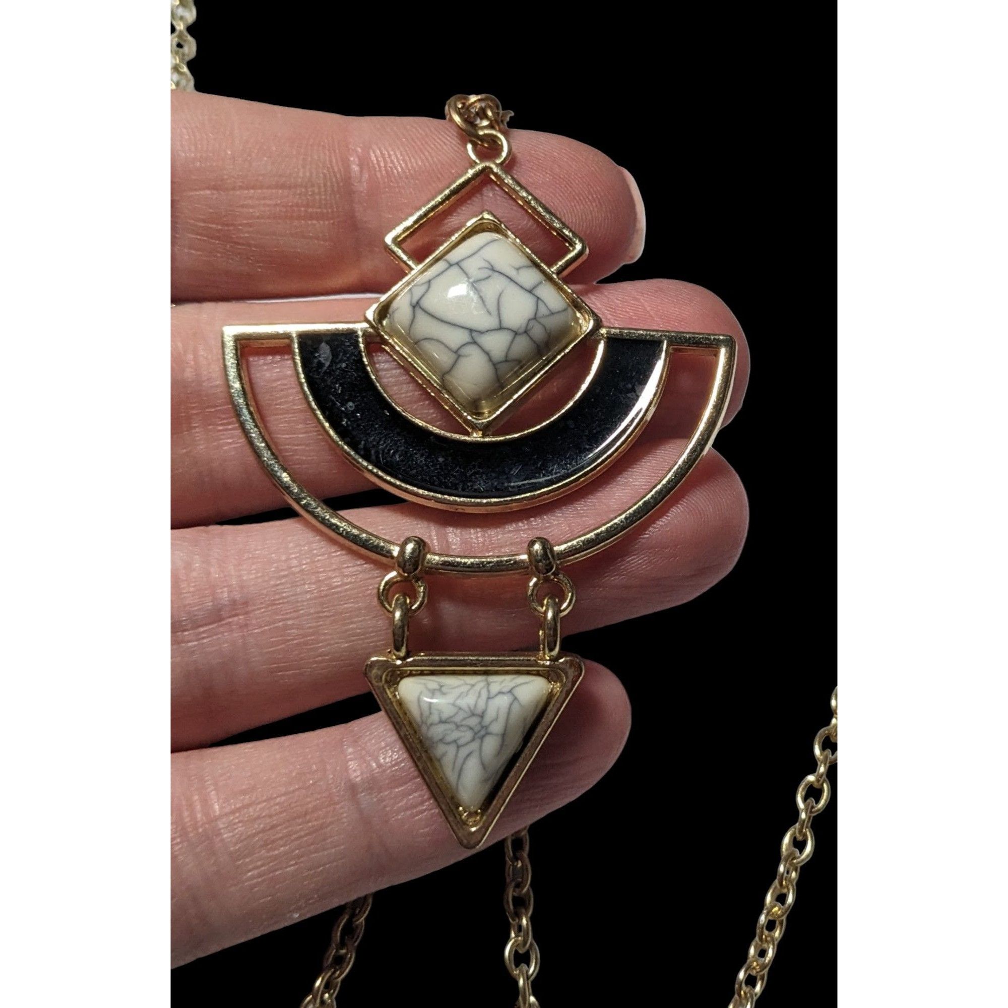 Other Modern Geometric Abstract Gemmed Pendant Necklace Size ONE SIZE - 2 Thumbnail