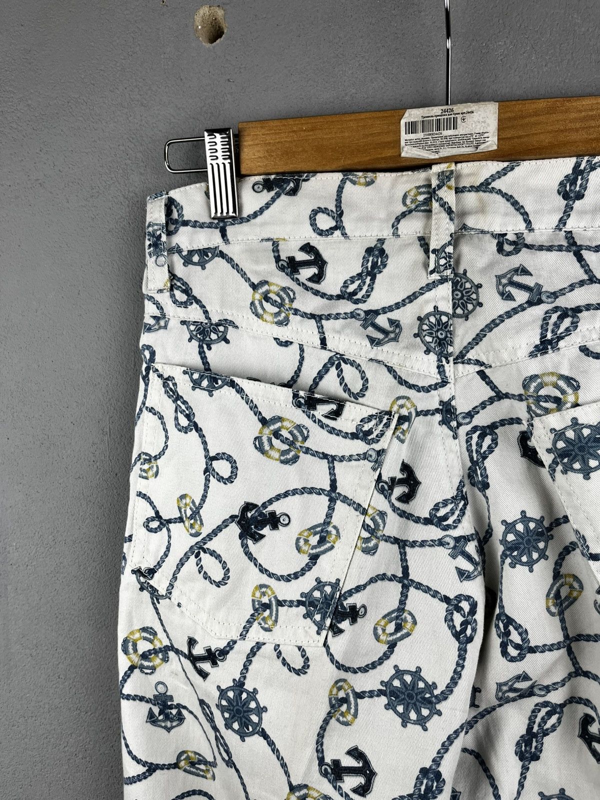 Moschino Oliver Brown london art pants Size US 30 / EU 46 - 16 Thumbnail
