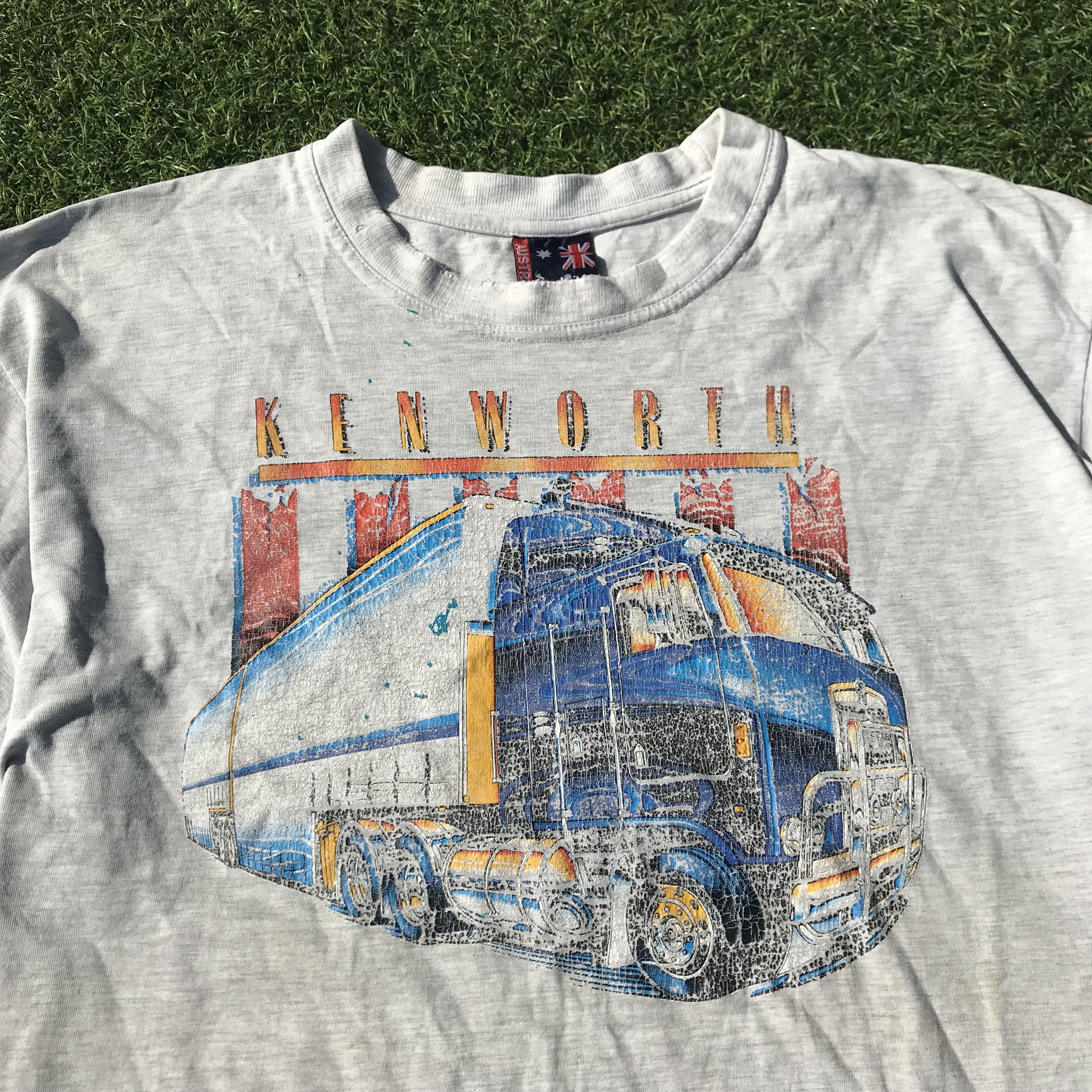 Vintage Vintage 90s Tshirt Kenworth American Truck Graphic Oversize Size US L / EU 52-54 / 3 - 1 Thumbnail