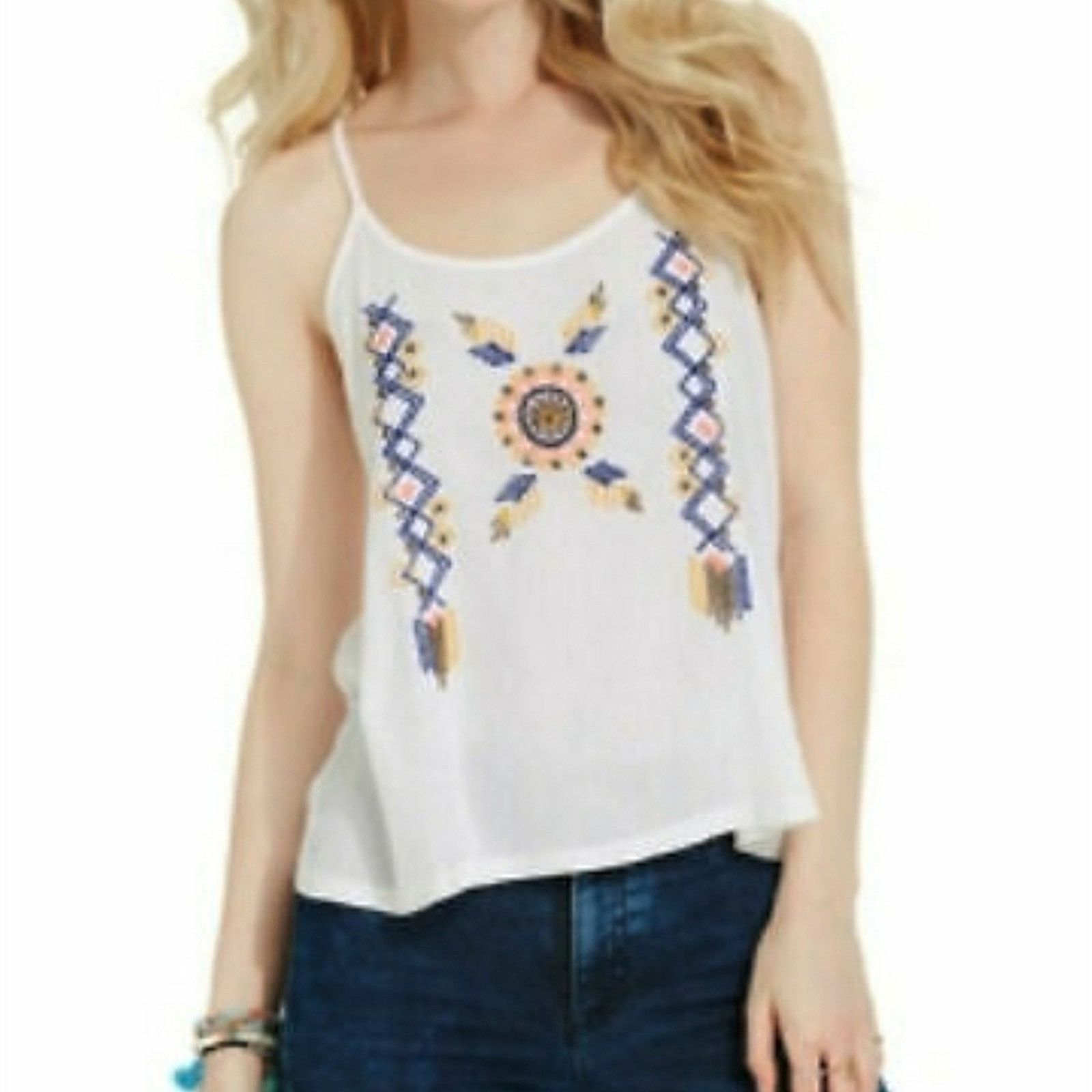 American Rag NWOT American Rag White Embroidered Tank Top Size Medium Size M / US 6-8 / IT 42-44 - 6 Thumbnail