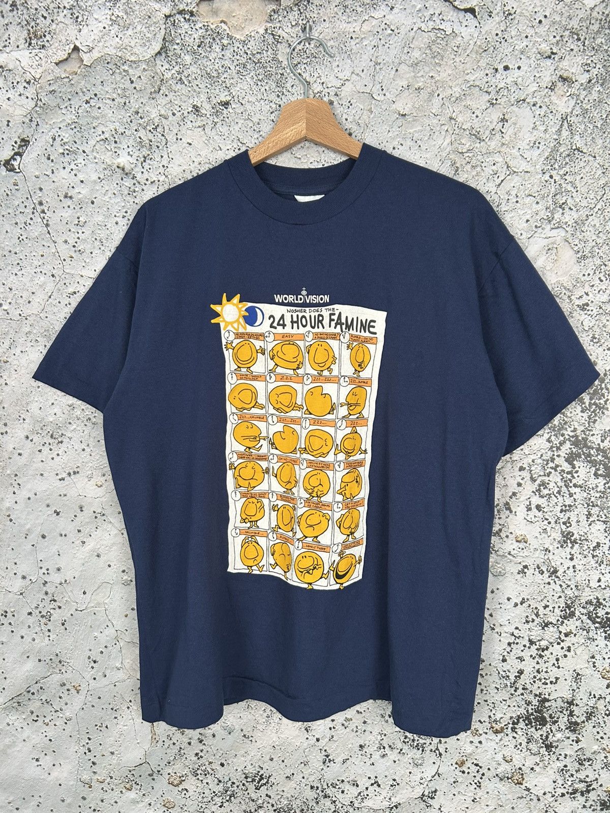 Vintage Vintage 90s Graphic Tee Streetwear Boxy Baggy Rap Skate Size US L / EU 52-54 / 3 - 1 Thumbnail