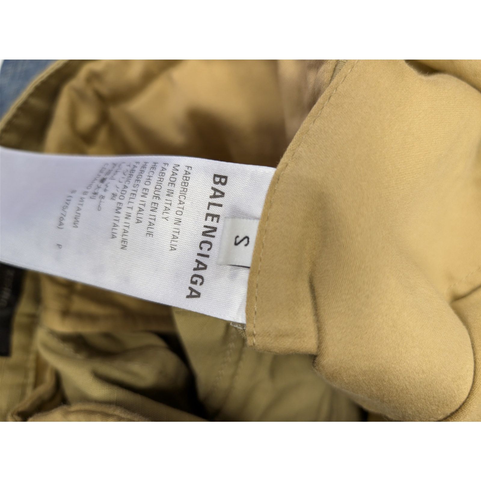 Balenciaga o1rshd1 Cotton Ripstop Patched Cargo Pants in Beige Size US 30 / EU 46 - 16 Thumbnail