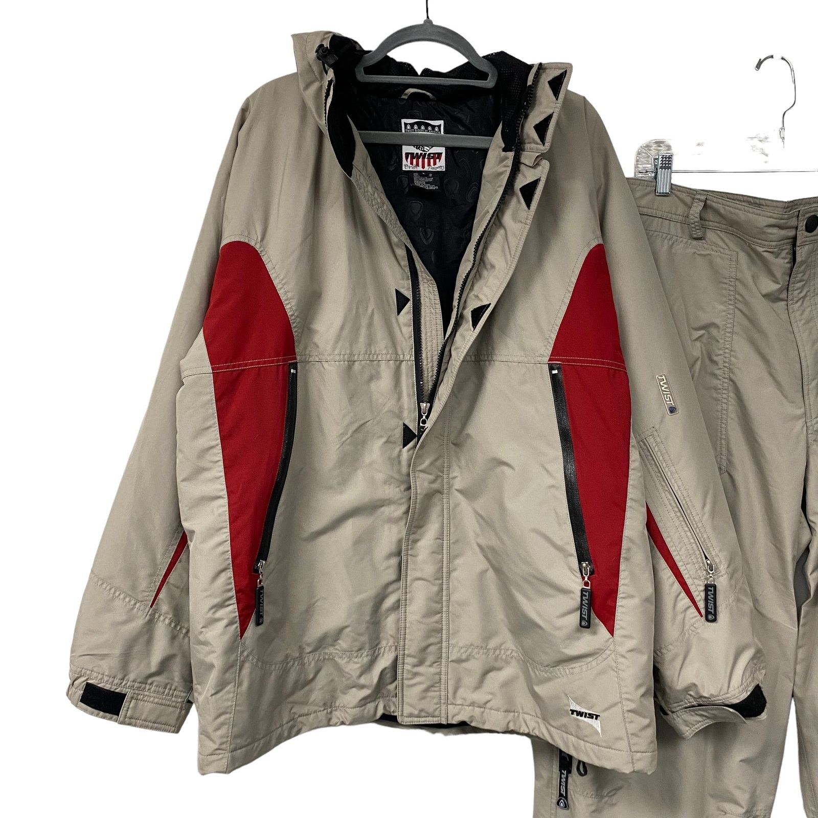 Vintage Vintage Twist Mens Size L/XL Tan Red Snowboard Suit Set Size US L / EU 52-54 / 3 - 3 Thumbnail