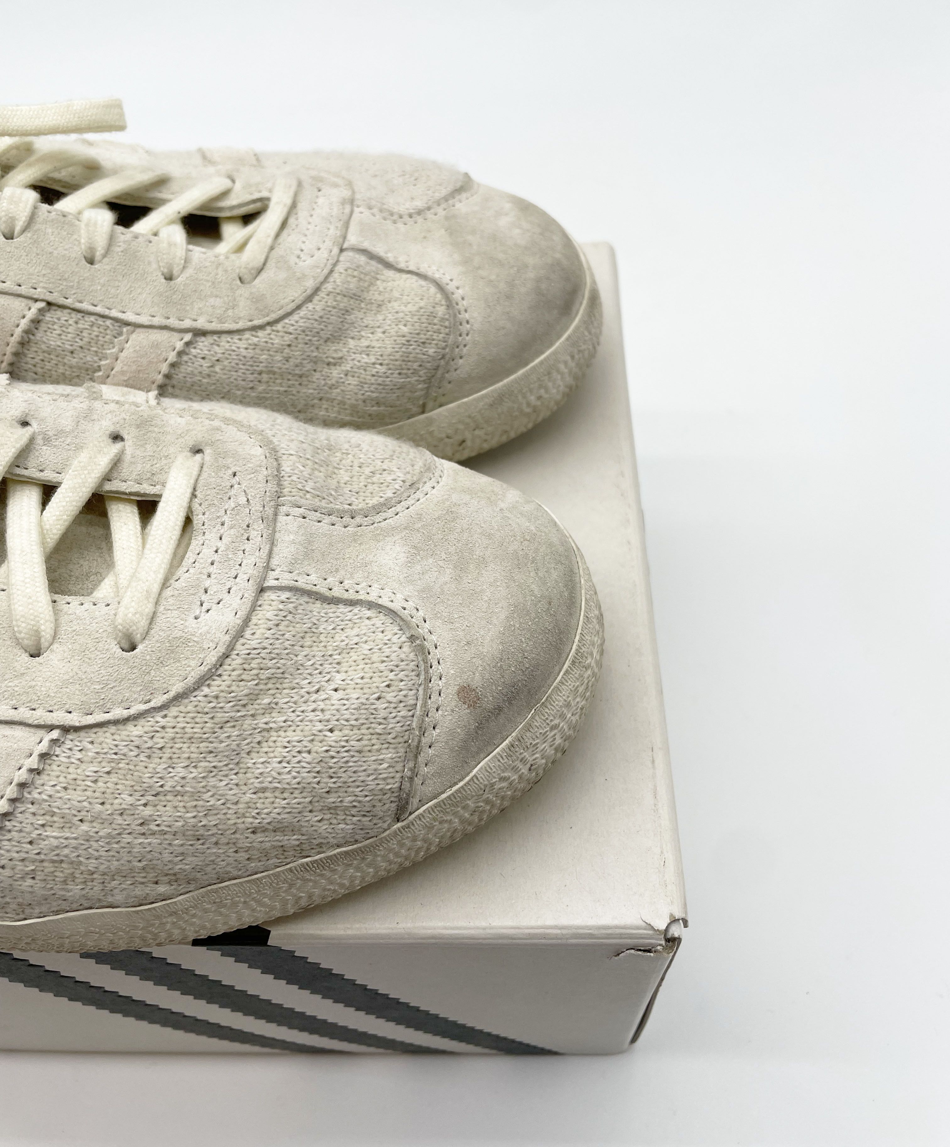 Adidas Wings + Horns OG Gazelle Size US 9 / EU 42 - 5 Thumbnail