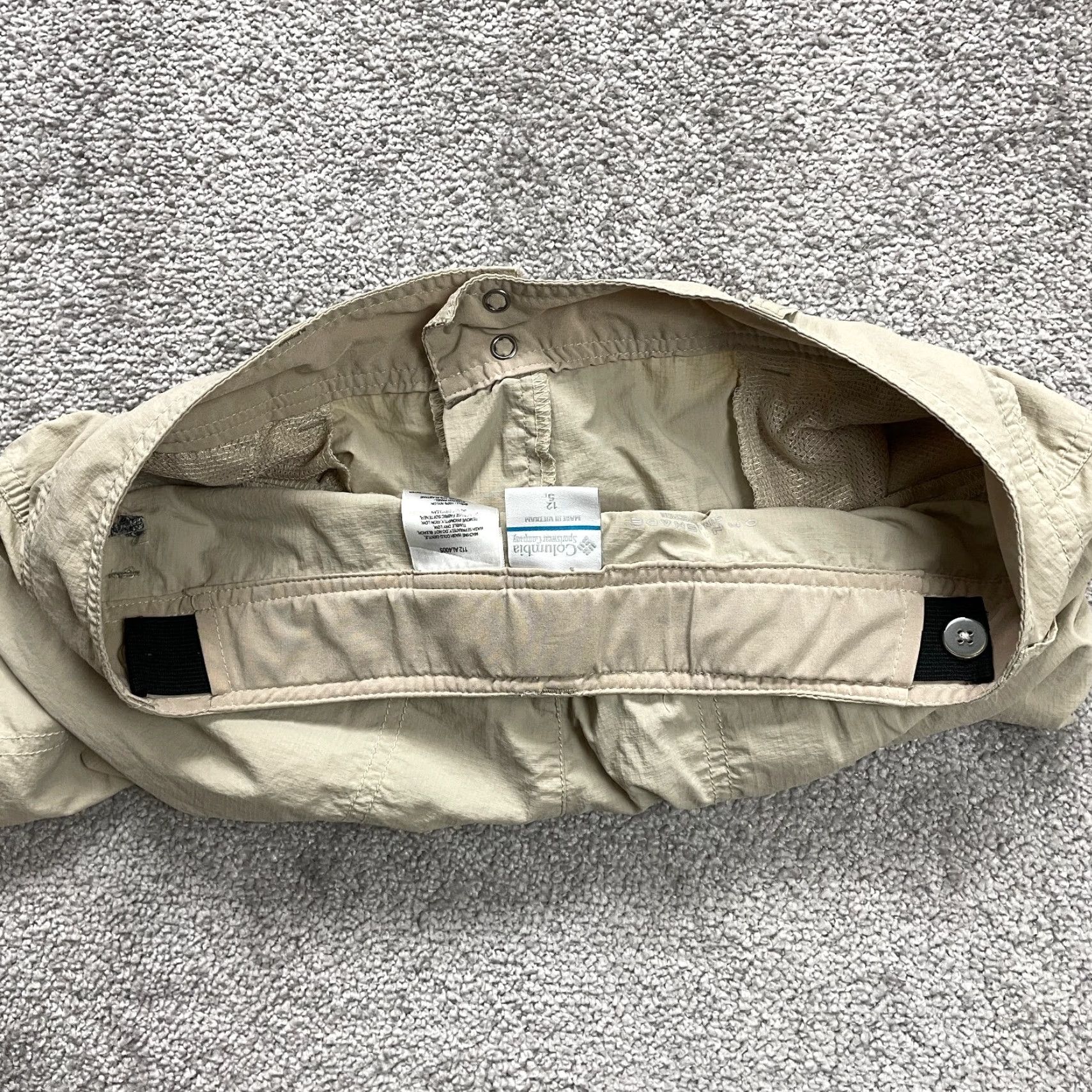 Vintage VINTAGE Columbia Cargo Shorts Womens 12 Brown Nylon Zip Pockets Snap Active Outdoor Fish Size 34" / US 12 / IT 48 - 5 Thumbnail