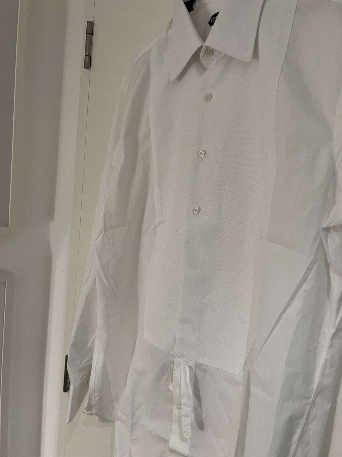 Tom Ford TOM FORD White Dress tuxedo Shirt Size 17 43 Long Sleeves Size US XL / EU 56 / 4 - 3 Thumbnail