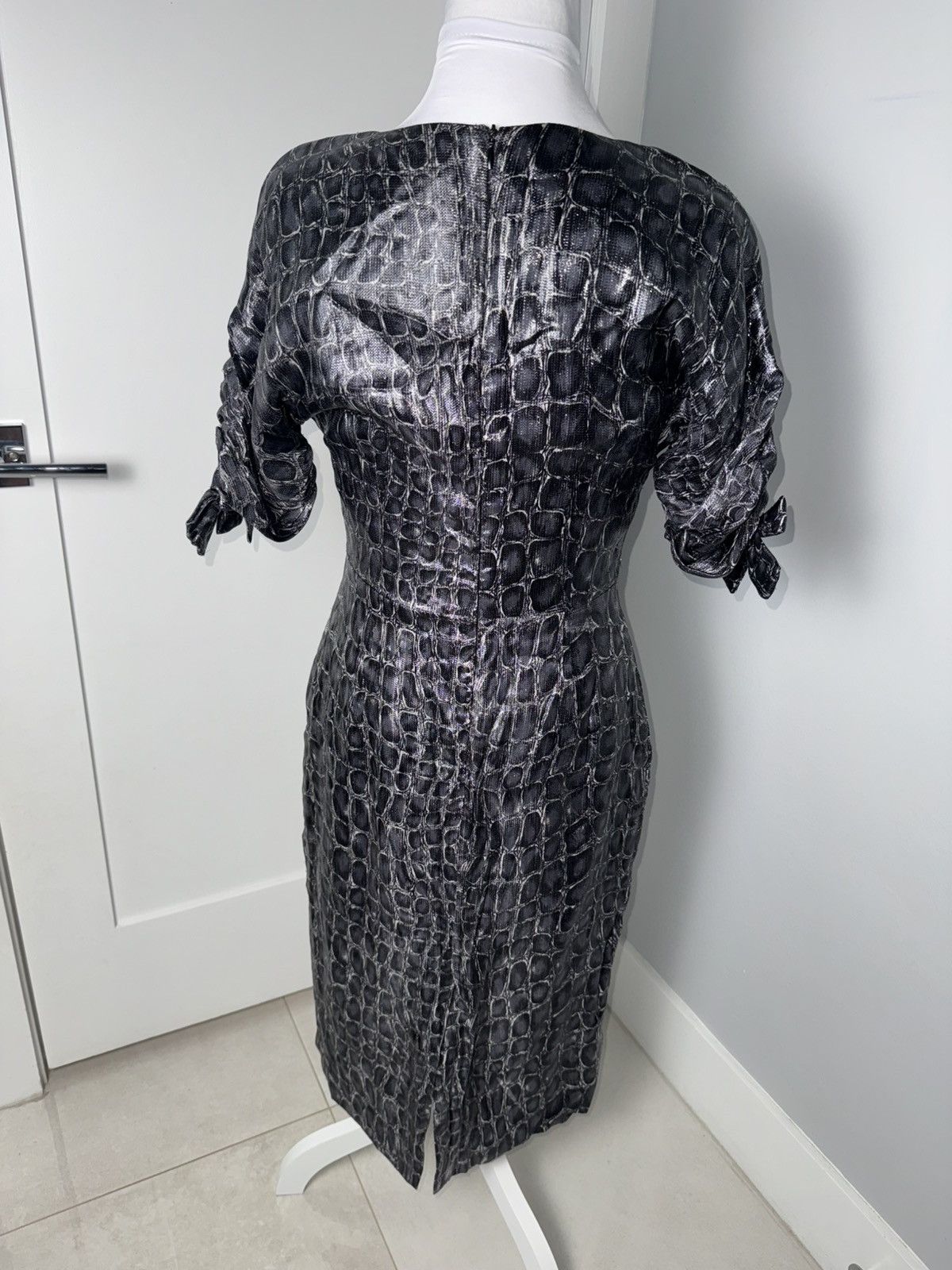 Blumarine Blumarine Delilah Metallic Embossed Cocktail Dress/ Size 4 Size M / US 6-8 / IT 42-44 - 6 Thumbnail