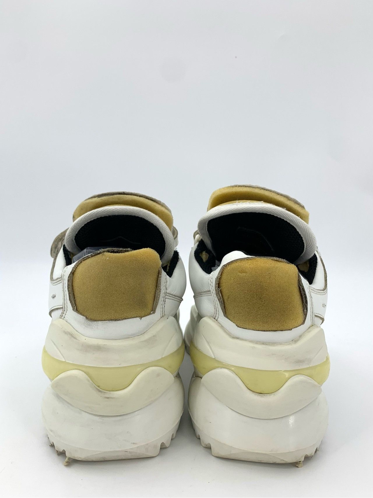 Maison Margiela Maison Margiela White Thick-Soled Leather Low-Top Sneakers Size US 4 / IT 34 - 3 Thumbnail