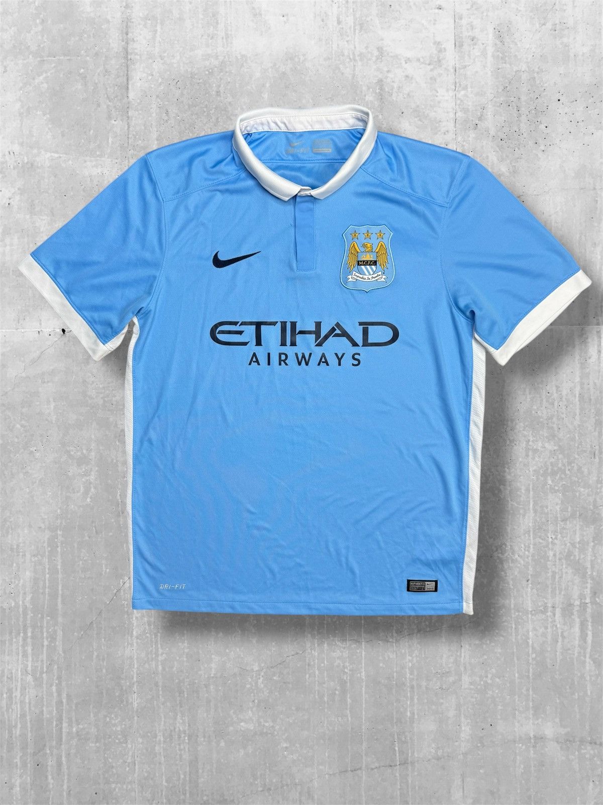 Nike Nike Manchester City 2015/16 Home Soccer Jersey Size US L / EU 52-54 / 3 - 1 Thumbnail