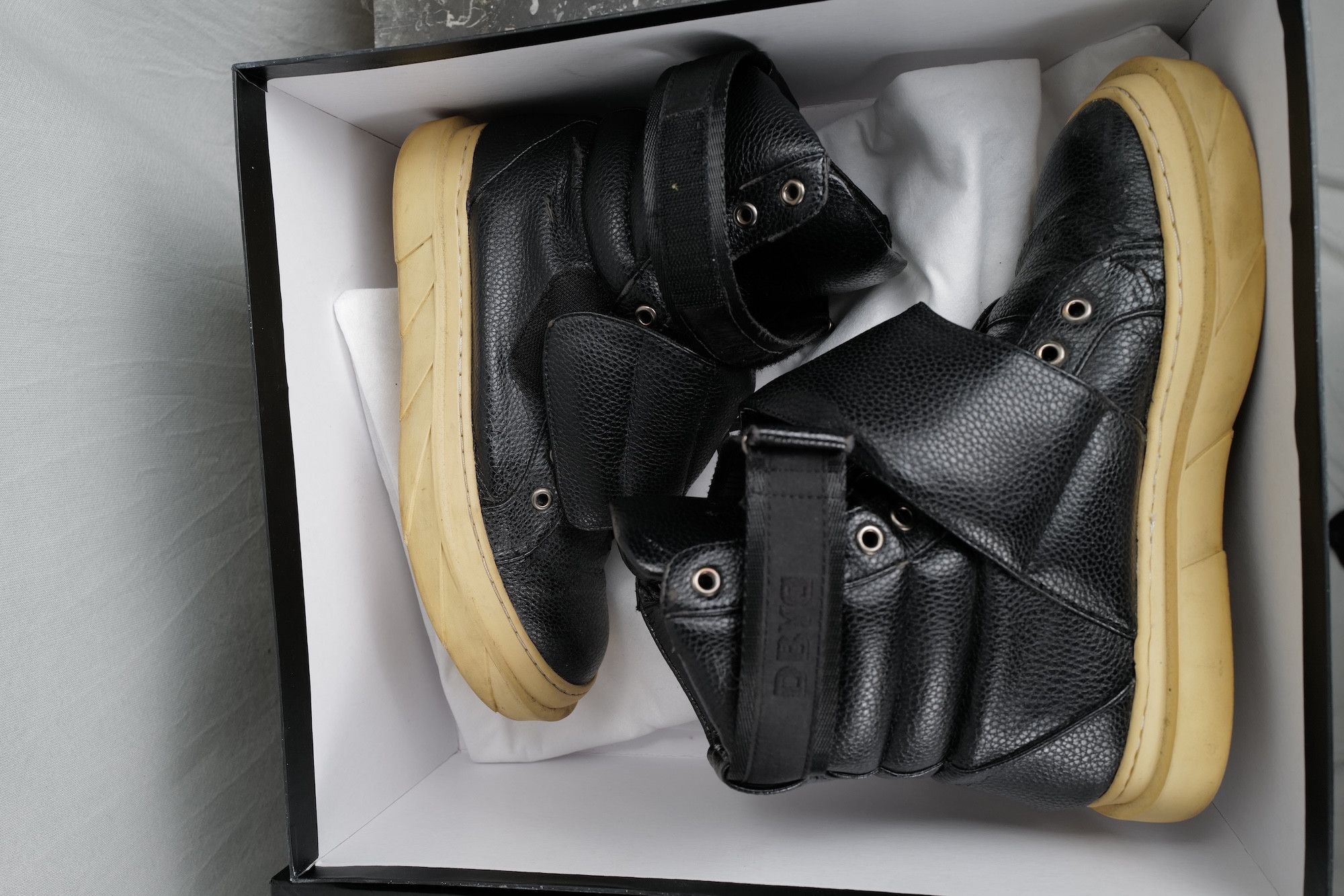 D by D DBYD HI-TOP FABRIC SNEAKER Size US 8 / EU 41 - 5 Thumbnail