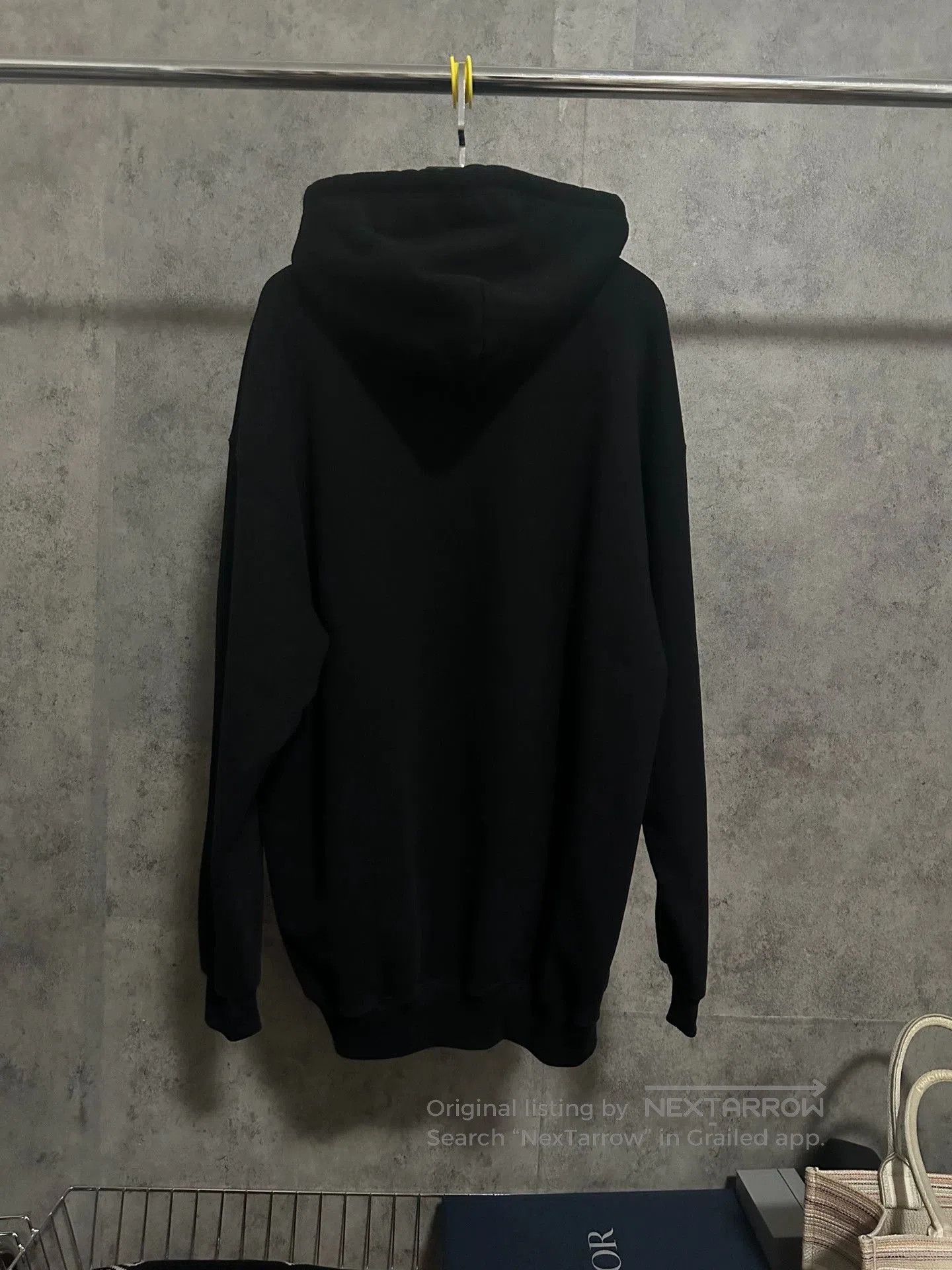 Balenciaga Balenciaga Email Logo Long Sleeve Hoodie. Size US S / EU 44-46 / 1 - 4 Thumbnail