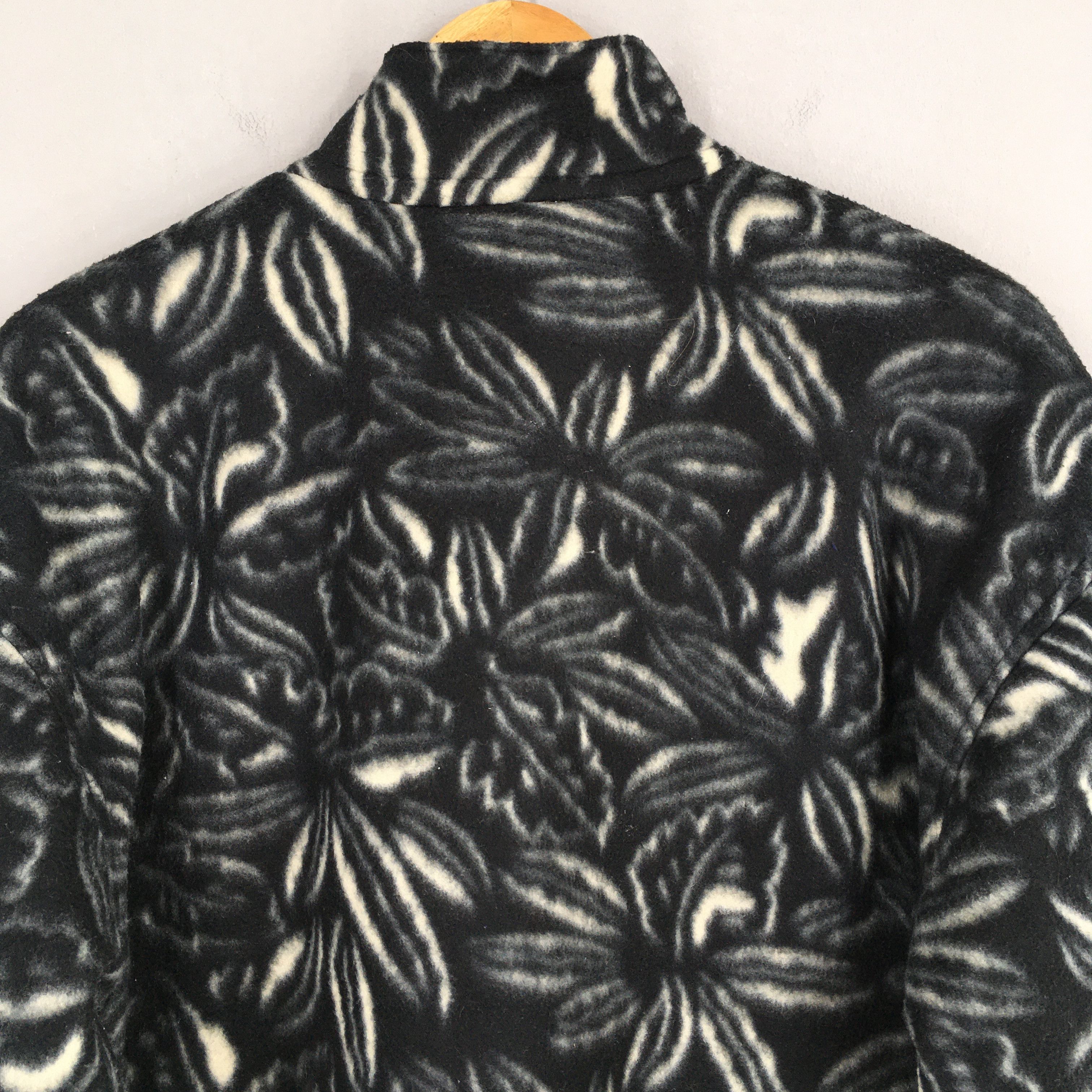 Penfield × Vintage Vintage Penfield Fleece Navajo Fleece Sweatshirt Medium Size US M / EU 48-50 / 2 - 7 Thumbnail