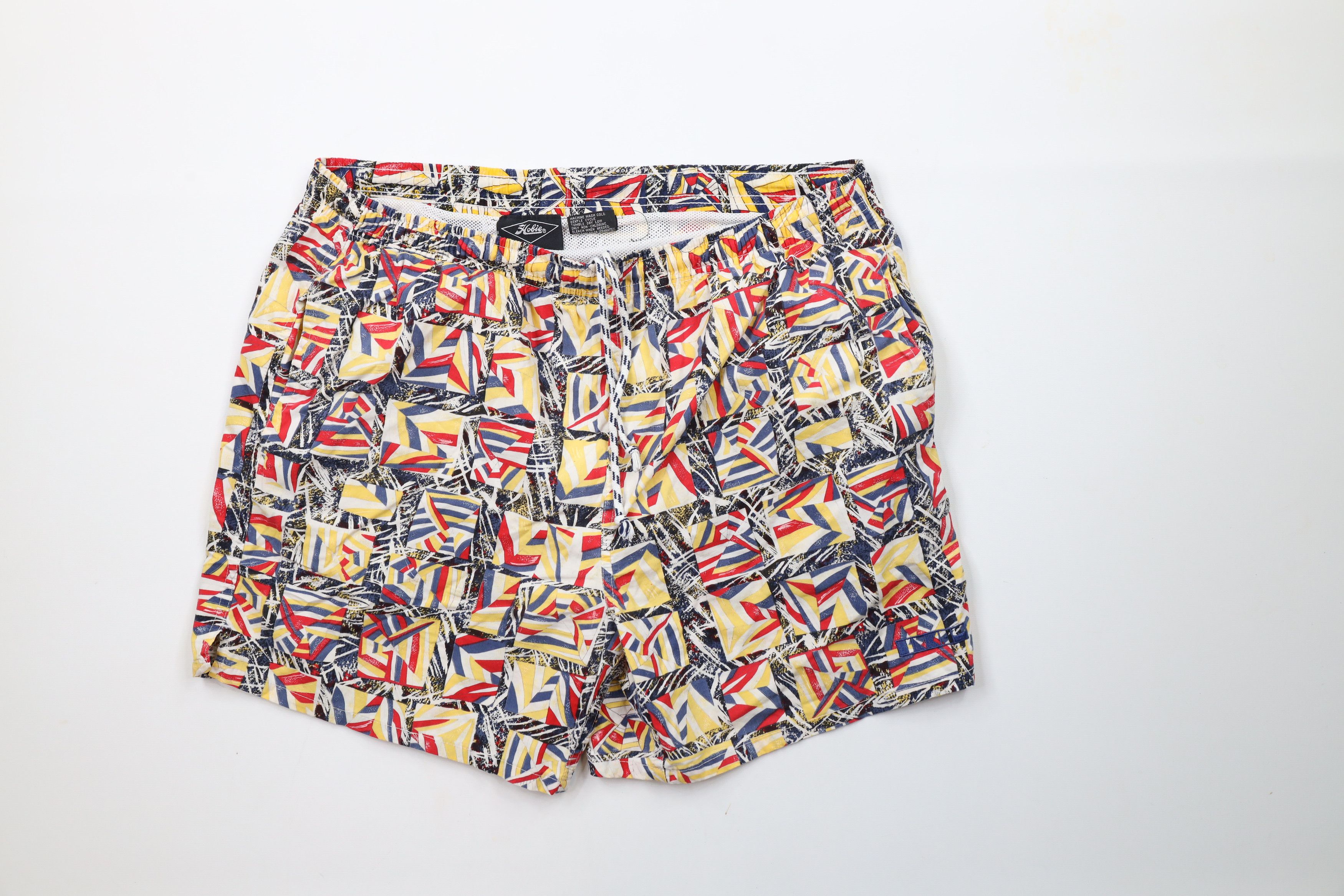 Vintage Vintage 90s Hobie Spell Abstract Sailing Flags Lined Shorts Size US 32 / EU 48 - 1 Thumbnail
