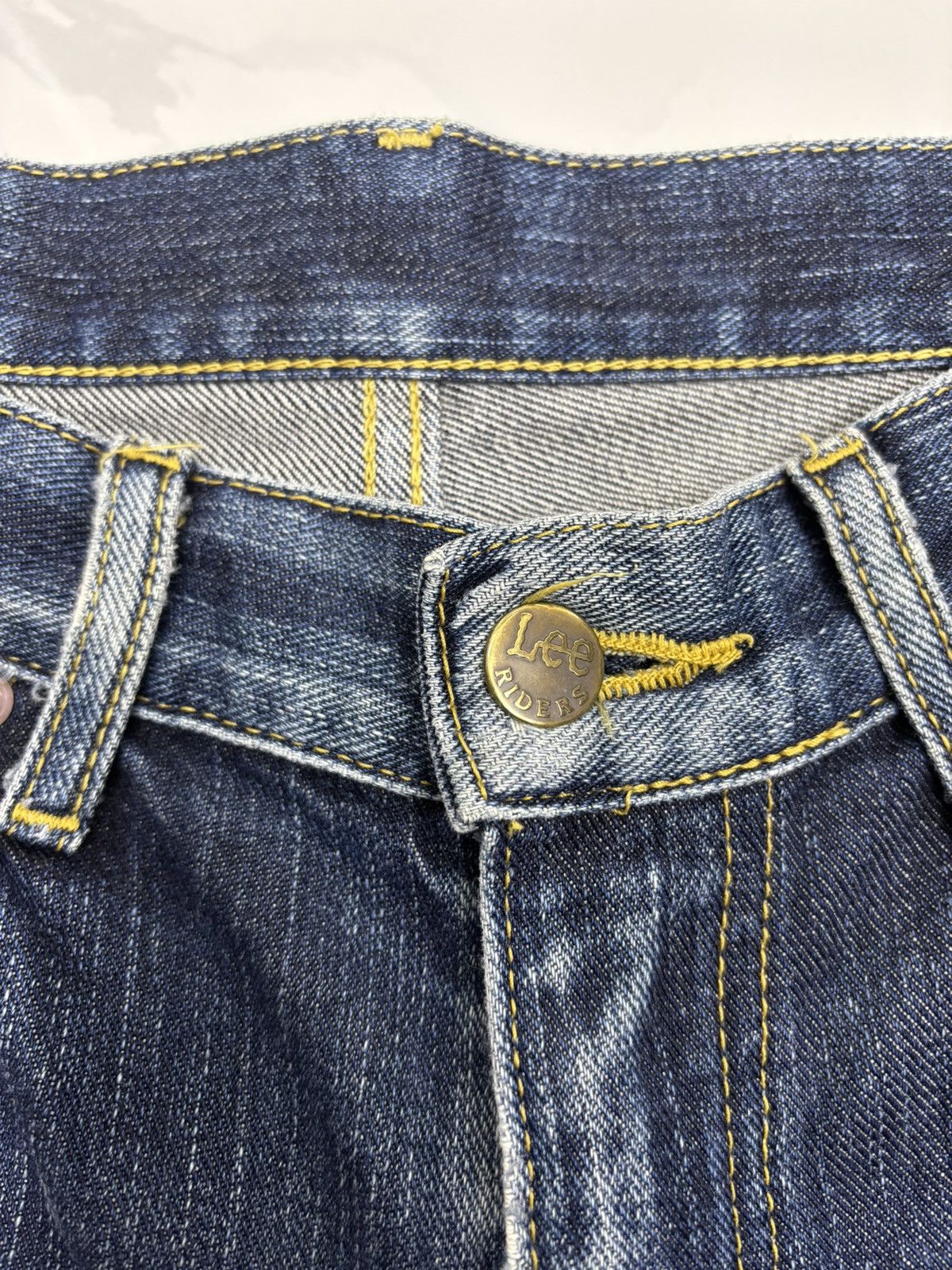 Lee Vintage Lee Riders Distressed Denim Jeans Size US 31 - 10 Thumbnail