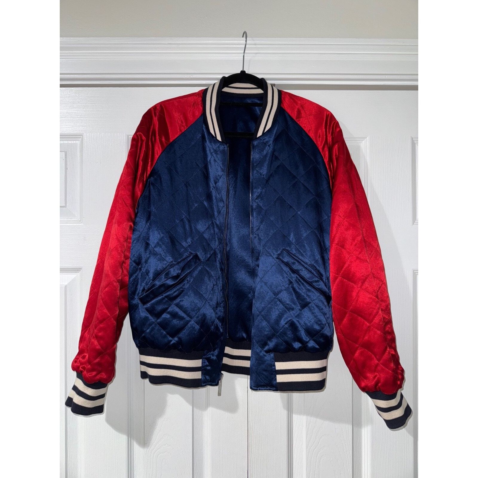 Gucci Gucci Silk Acetate Reversible Bomber Souvenir Jacket 48 Size US M / EU 48-50 / 2 - 13 Thumbnail