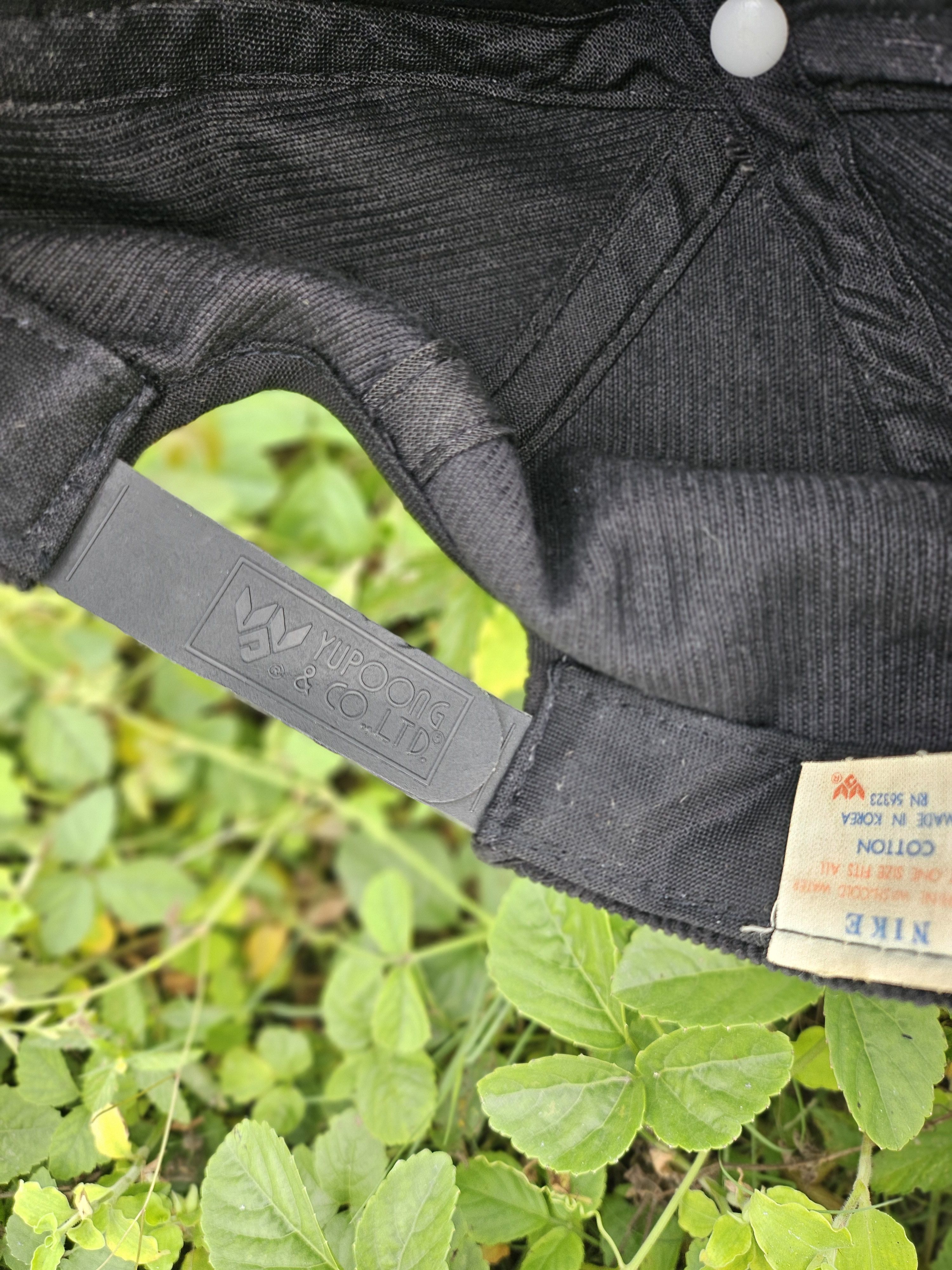 Nike Nike 80s Corduroy Hat RARE Size ONE SIZE - 7 Thumbnail