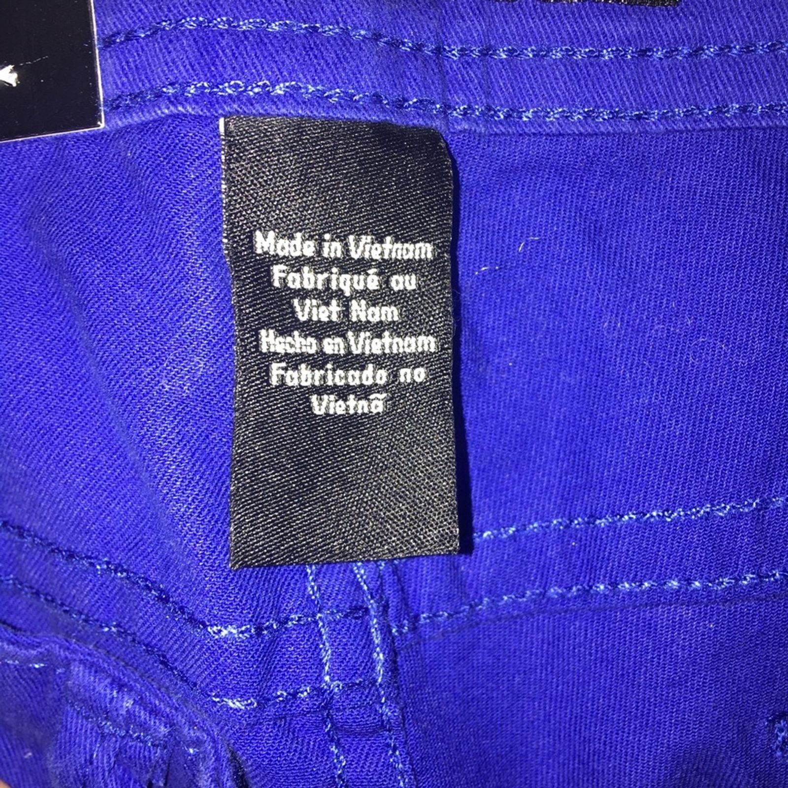 Calvin Klein NWT Calvin Klein Jeans Women's Skinny Crop Stretch Size 12 Size 34" / US 12 / IT 48 - 3 Thumbnail