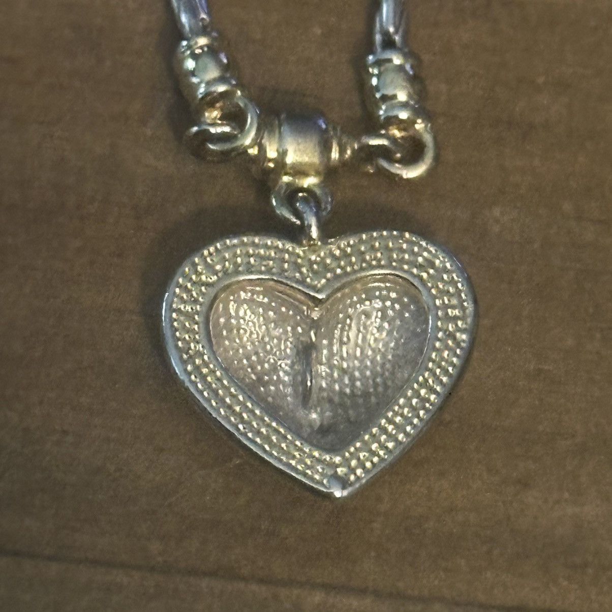Other Two tone ribbed heart pendant necklace Size ONE SIZE - 5 Thumbnail