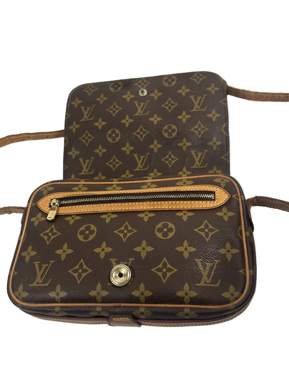 Louis Vuitton Louis Vuitton Monogram Crossbody Bag Size ONE SIZE - 4 Thumbnail