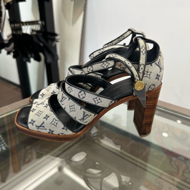 Louis Vuitton Louis Vuitton Classic Logo Denim High Heel Sandals -2508 Size US 7 / IT 37 - 3 Thumbnail