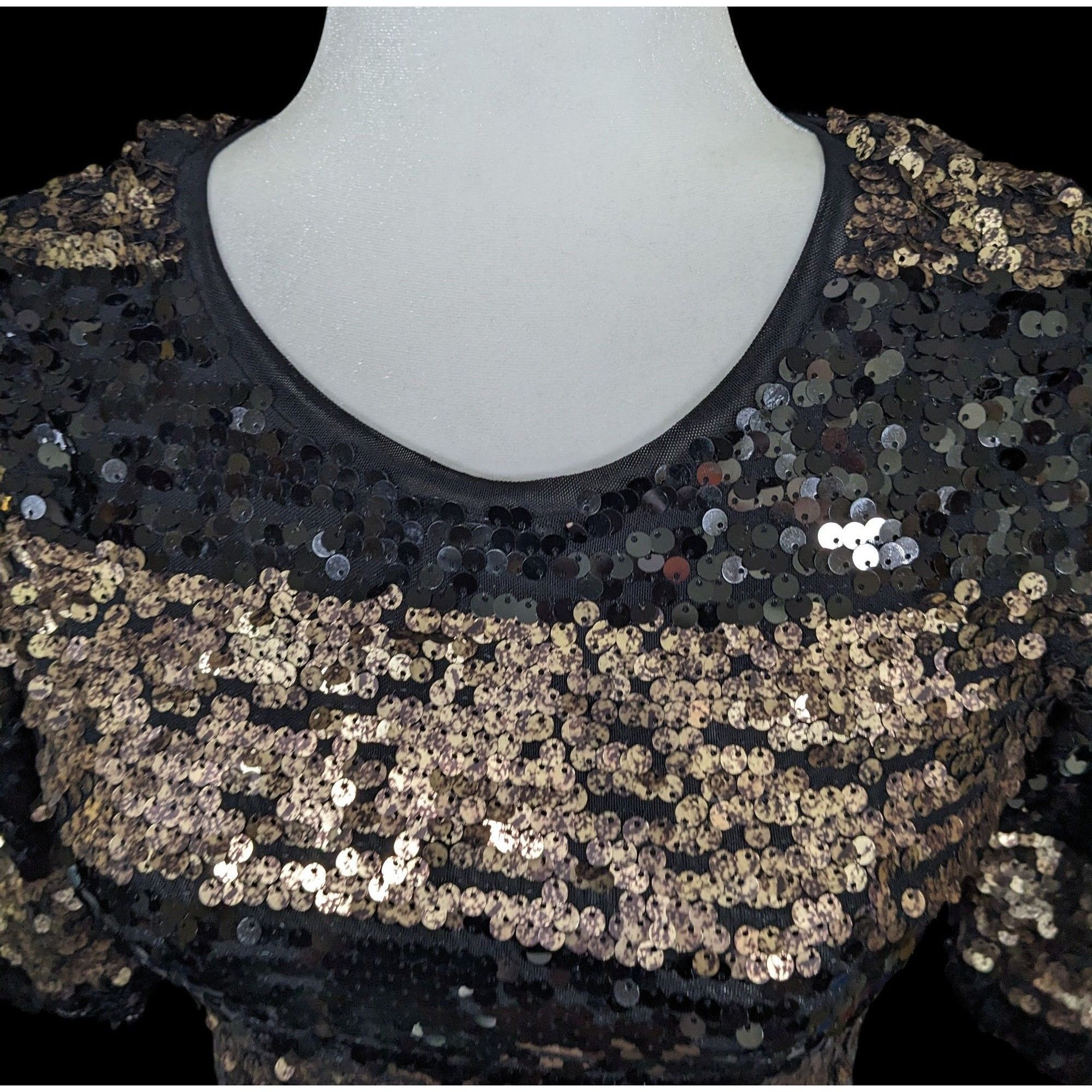 Bcbgmaxazria Black And Gold Sequin Cocktail Dress by BCBGMaxazria Size S / US 4 / IT 40 - 4 Thumbnail