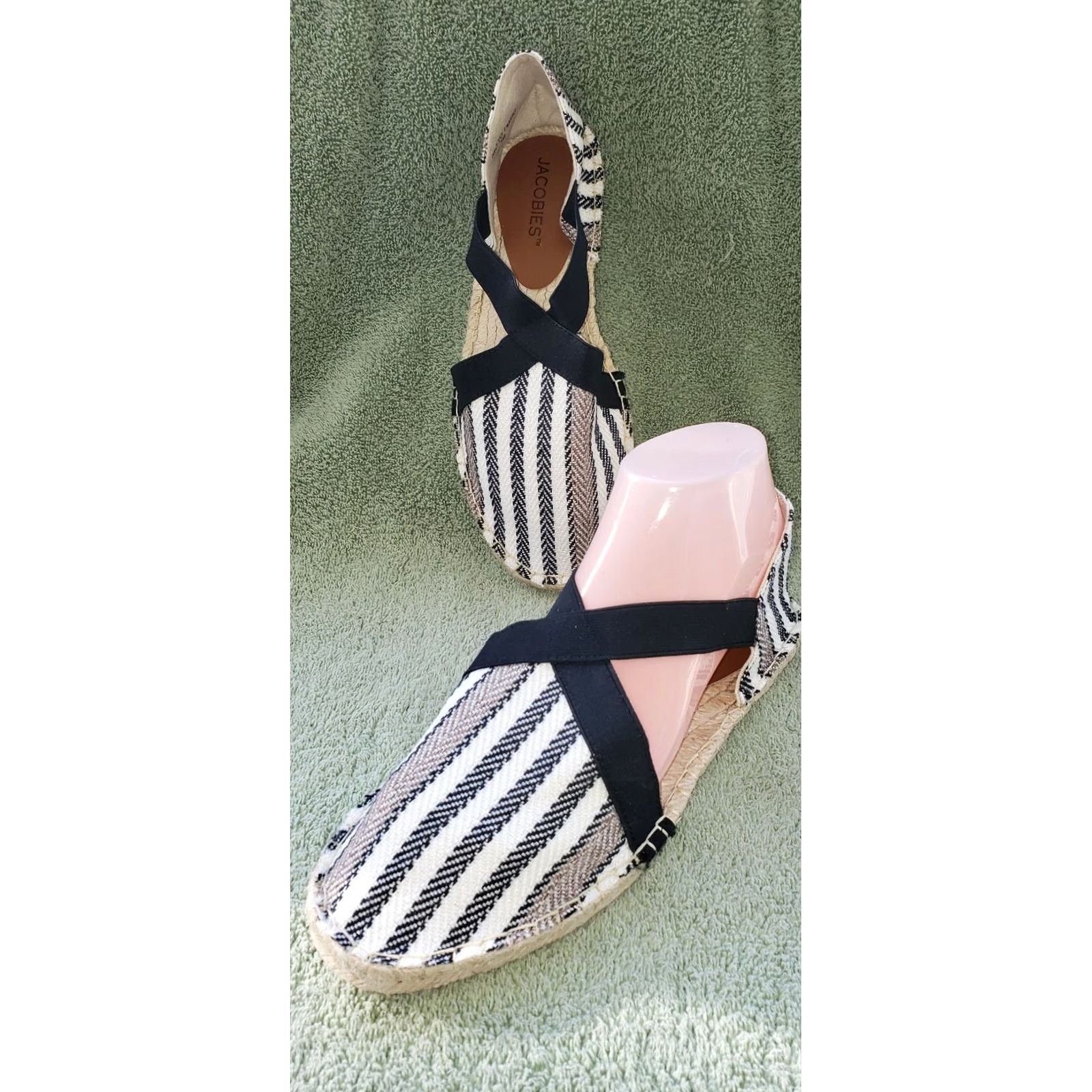 Vintage Jacobies Women's Espadrille Flats Size 8 Black And White Textile Uppers Elastic Crossovers Flats Casual Women’s Size US 6 / IT 36 - 2 Thumbnail