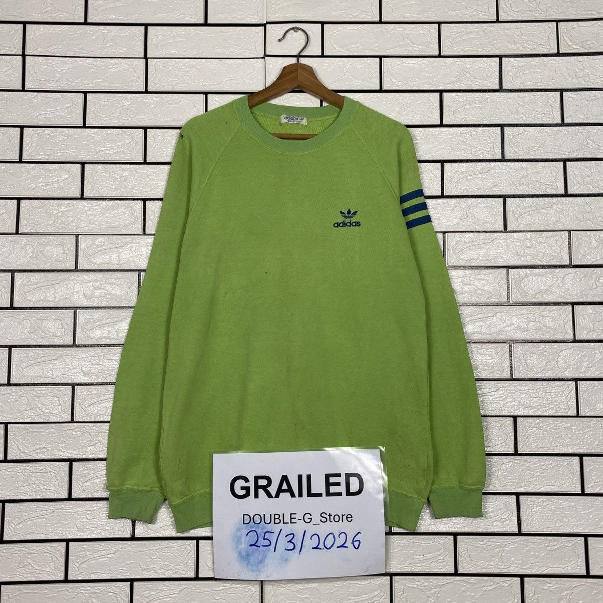 Adidas Vintage Sweatshirt Adidas Striped Design Size US L / EU 52-54 / 3 - 1 Thumbnail