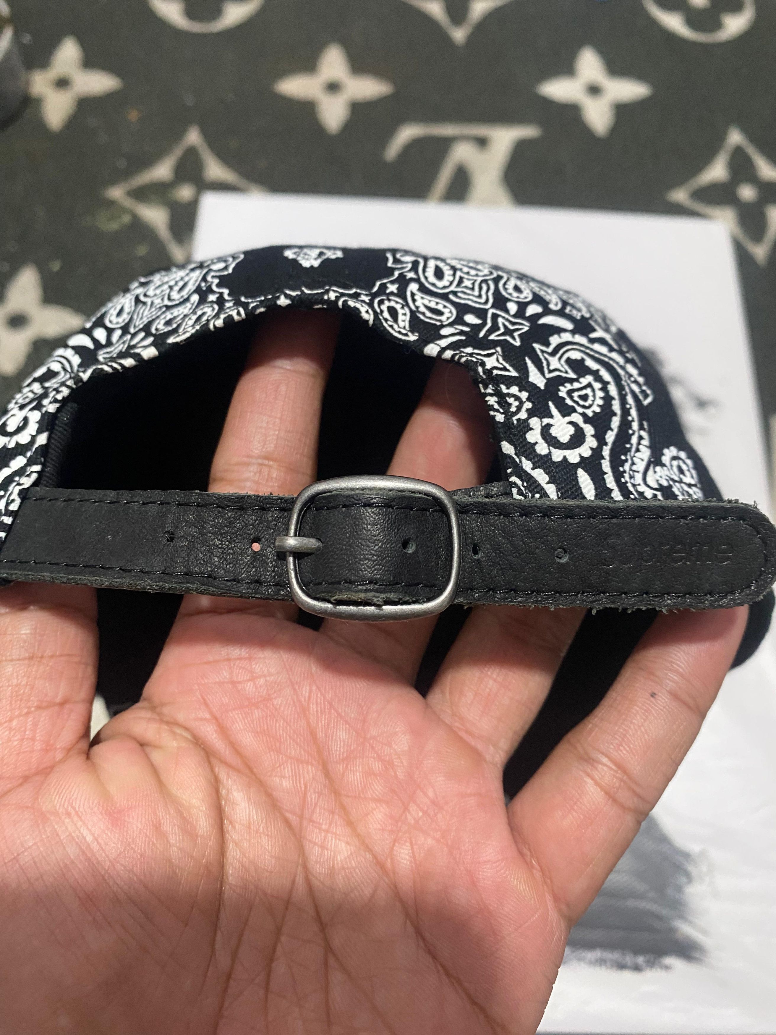 Supreme Supreme bandana hats Size 32 - 4 Thumbnail
