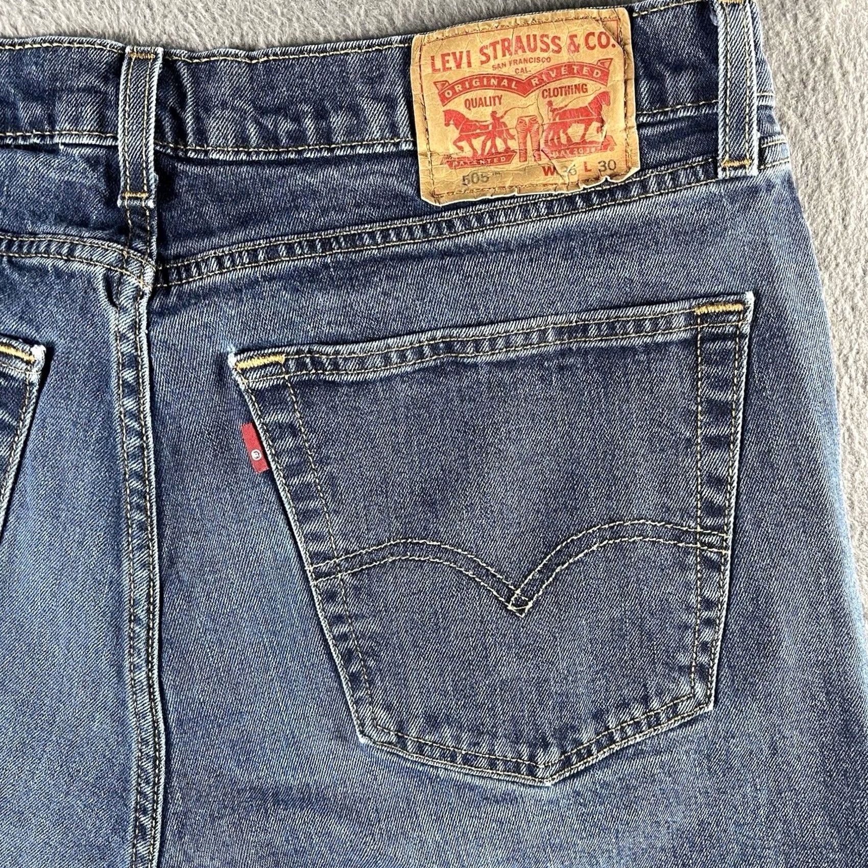 Levi's LEVIS 505 Mens Jeans 36x30 Regular Fit Straight Leg Denim Pants Blue M Medium Wash Comfortable Pockets 5-Pocket Design Mens Size US 36 / EU 52 - 6 Thumbnail