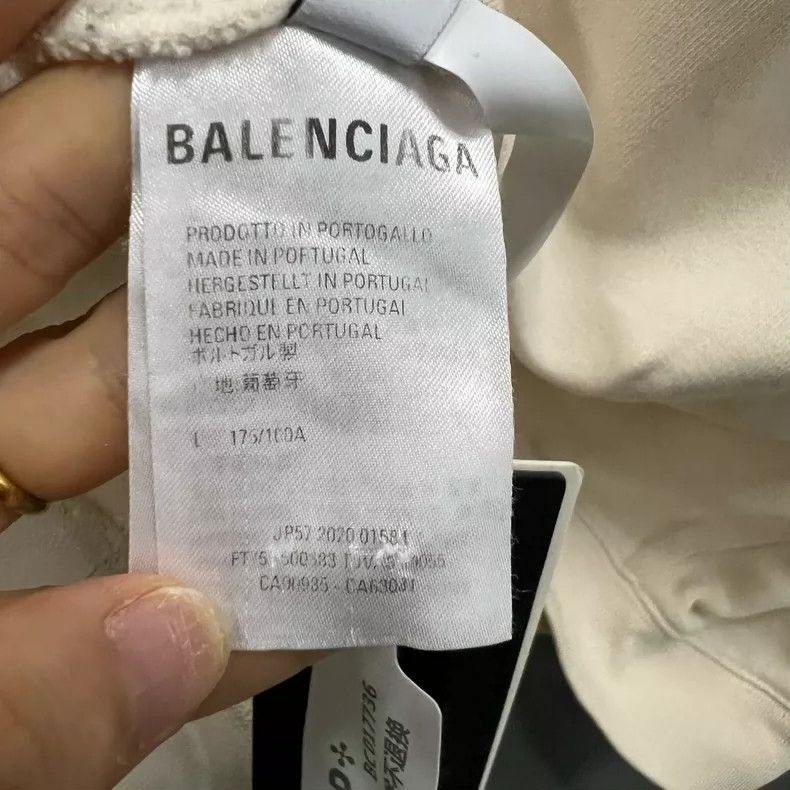 Balenciaga Balenciaga Beige Embroidered Logo Hoodie Size US L / EU 52-54 / 3 - 4 Thumbnail