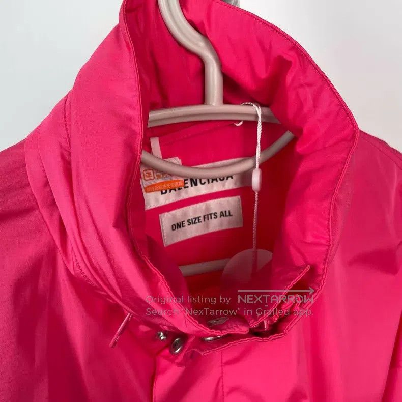 Balenciaga Balenciaga Dragon fruit color windbreaker Size US S / EU 44-46 / 1 - 3 Thumbnail