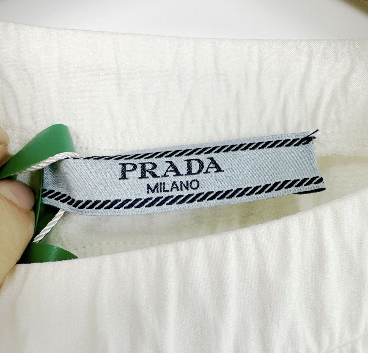 Prada Prada White Short Sleeve T-Shirt K12 Size US S / EU 44-46 / 1 - 4 Thumbnail