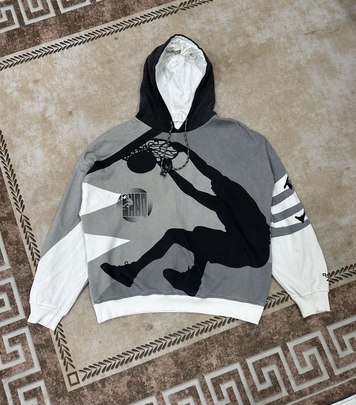 Reebok Vintage reebok Reebok Shaquille O'Neal hoodie. Size US XL / EU 56 / 4 - 1 Thumbnail