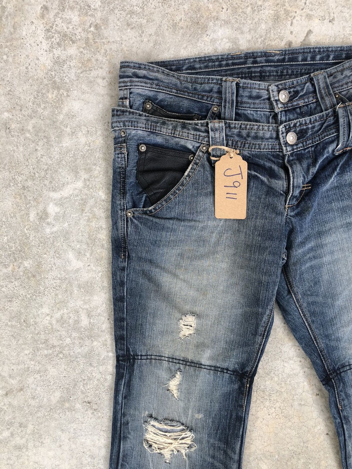 PPFM PPFM Double Waist Distressed Jeans Size US 31 - 4 Thumbnail
