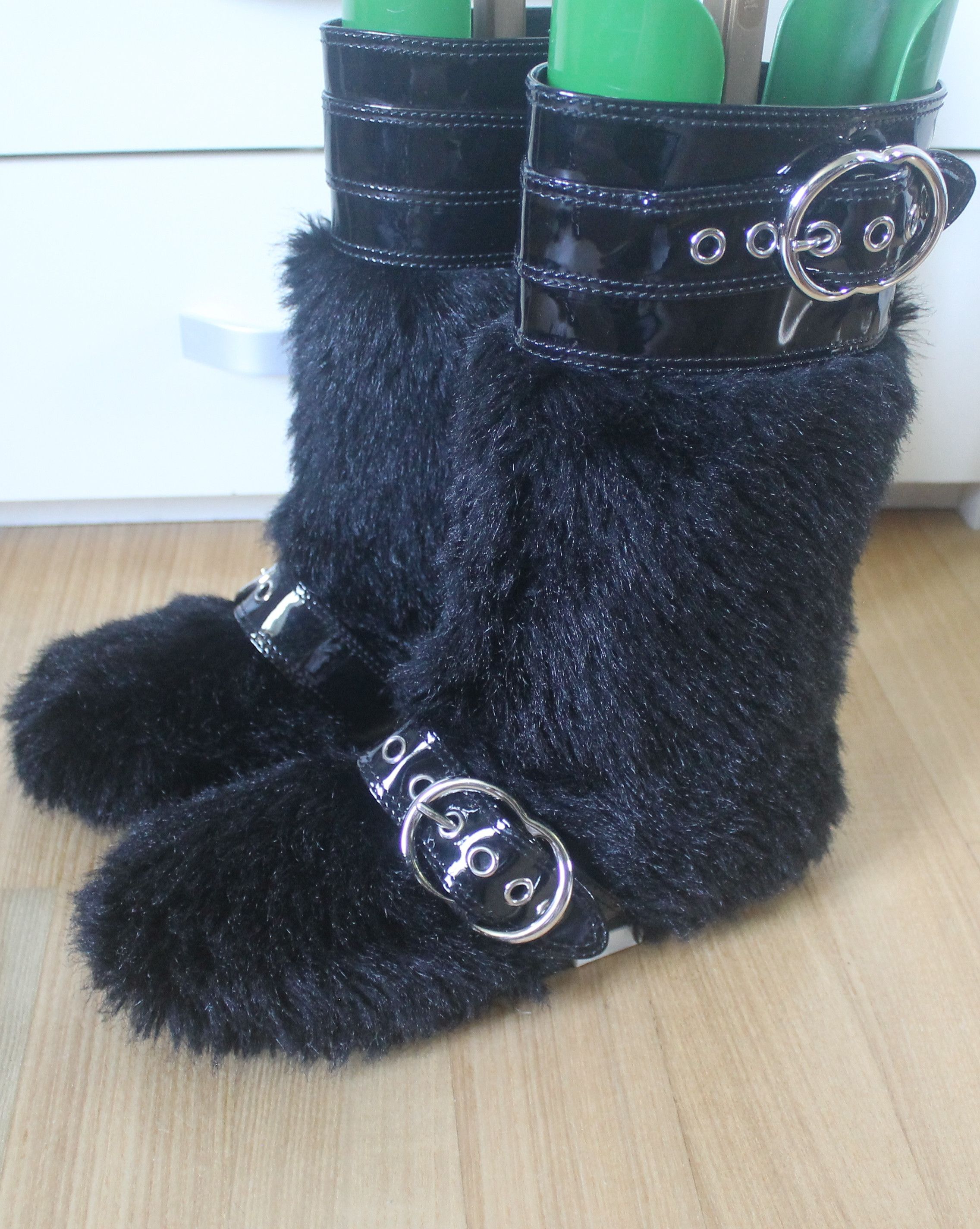 Miu Miu MIU MIU black faux fur boots with patent leather Size US 10.5 / IT 40.5 - 2 Thumbnail