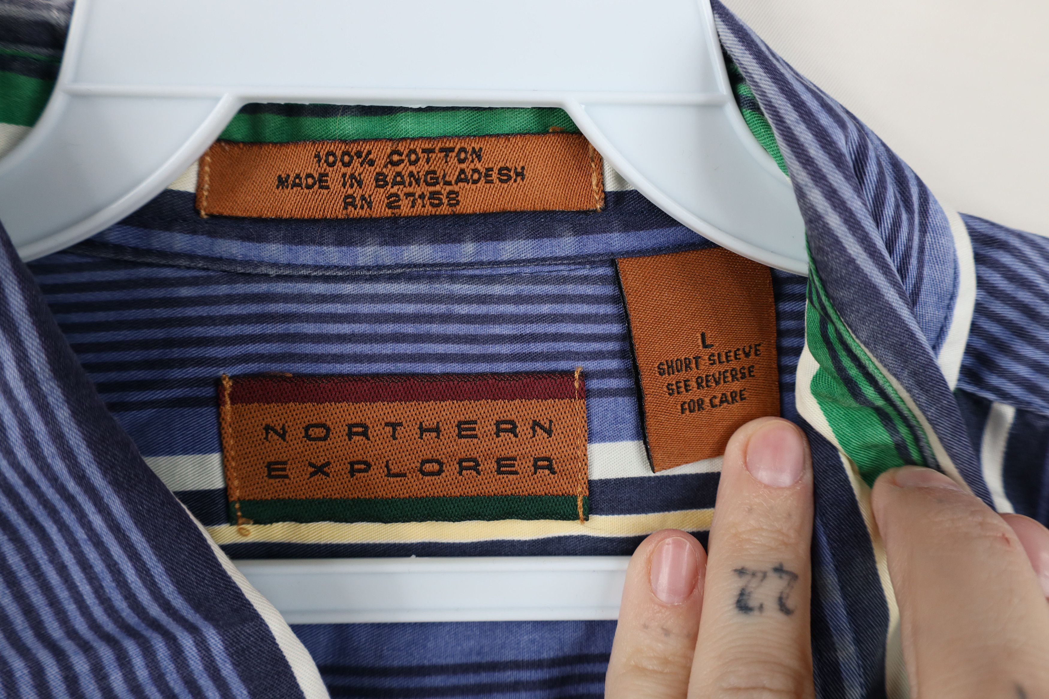 Vintage Vintage 90s Streetwear Short Sleeve Button Down Shirt Size US L / EU 52-54 / 3 - 8 Thumbnail