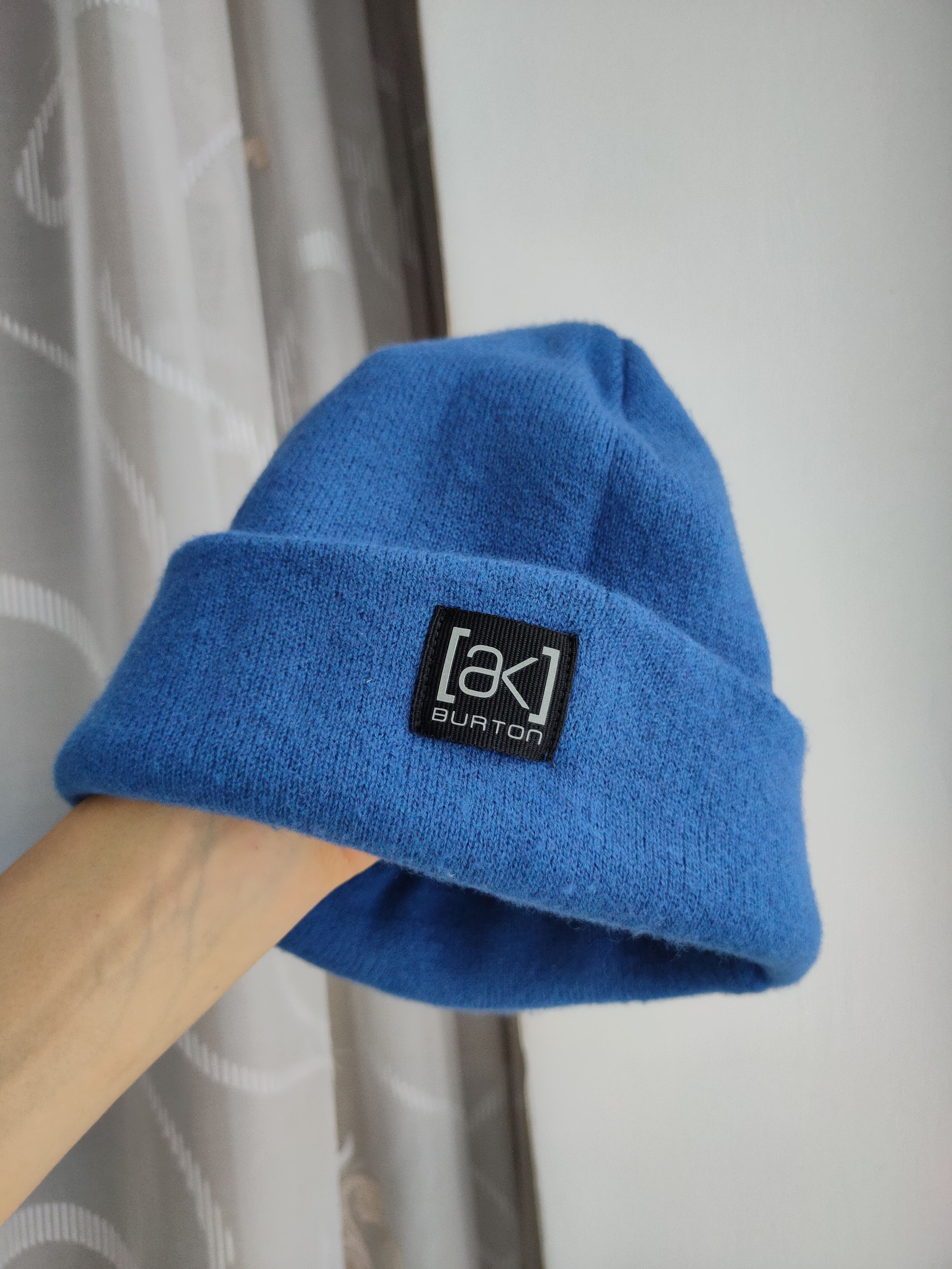 Burton Burton Ak Beanie Hat Ski Reflective Logo Outdoor Hat Gorp Size ONE SIZE - 9 Thumbnail