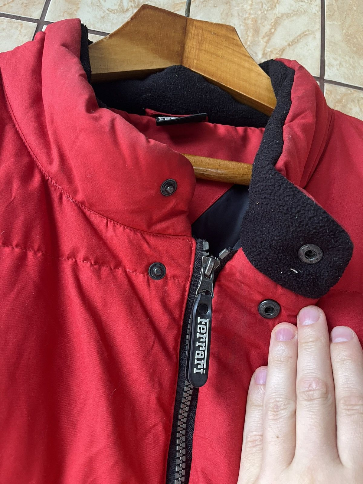 Ferrari Ferrari red 2000 puffer vest Size US XL / EU 56 / 4 - 7 Thumbnail
