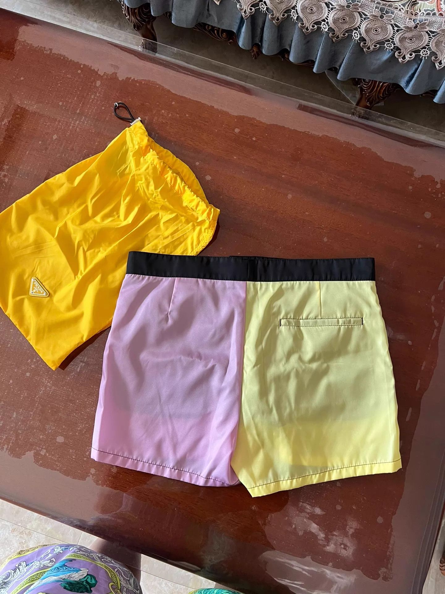 Prada Prada Color Block Triangle Logo Classic Short New Size 48 Size US 32 / EU 48 - 5 Thumbnail