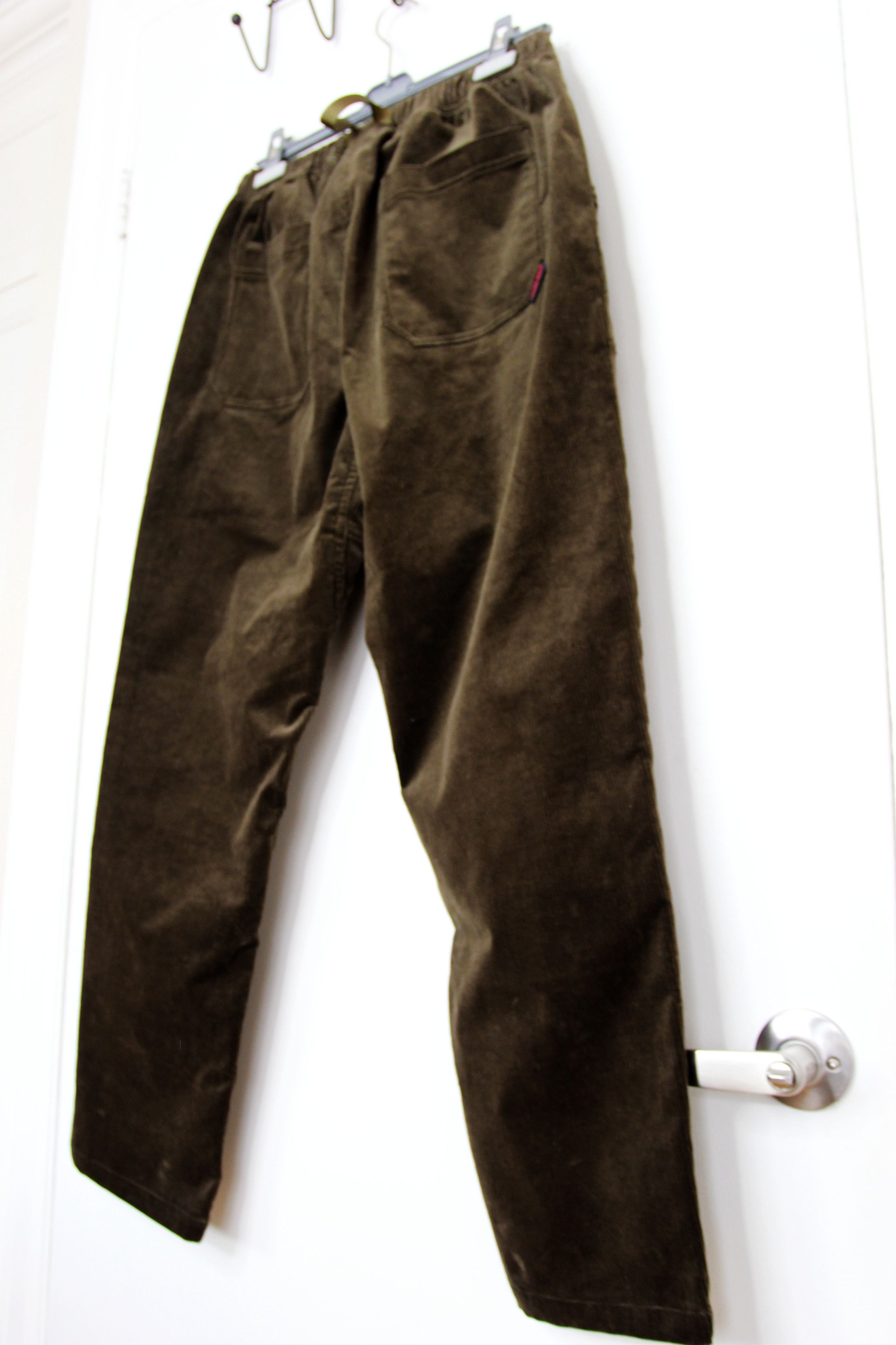 Gramicci BNWT AW24 GRAMICCI CORDUROY LOOSE TAPERED RIDGE PANT GREEN S Size US 30 / EU 46 - 7 Thumbnail