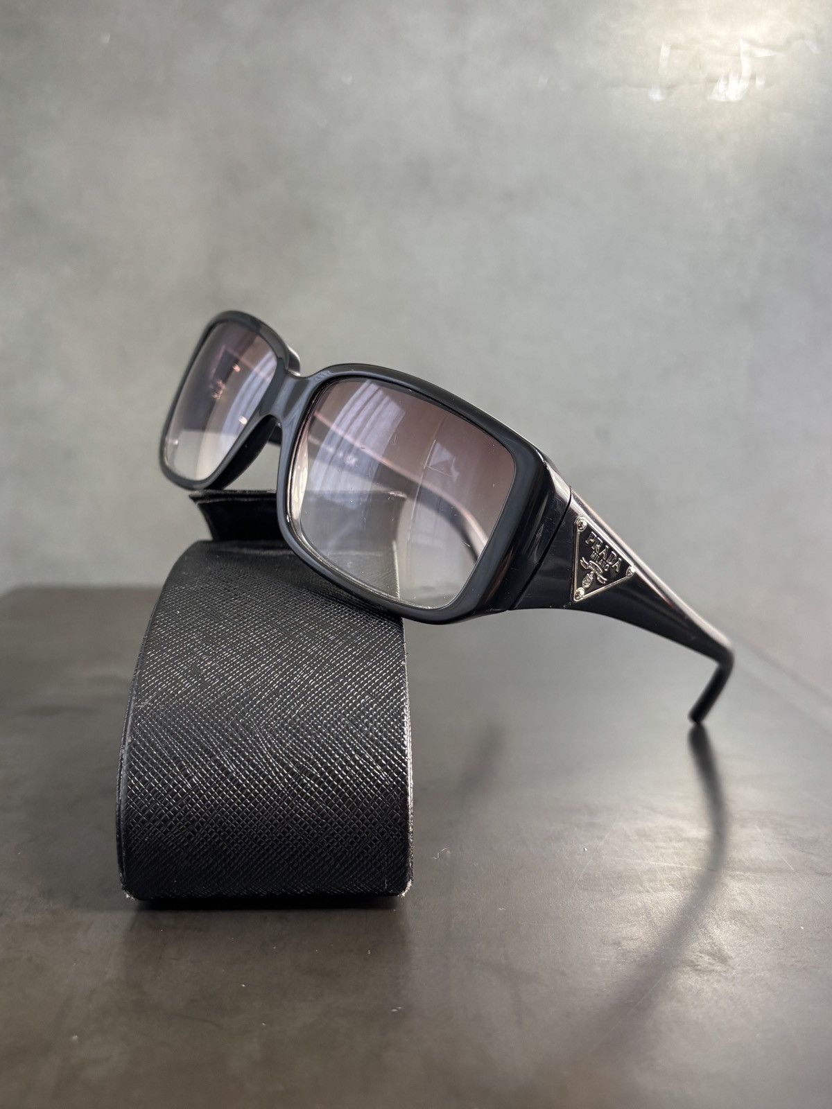 Y2K Prada Sunglasses SPR16L Triangle Logo Case 2000s Vintage