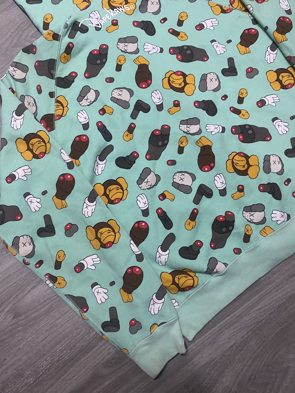 Bape GRAIL - BAPE X KAWS babymilo dissected slaughtered full zip Size US S / EU 44-46 / 1 - 7 Thumbnail