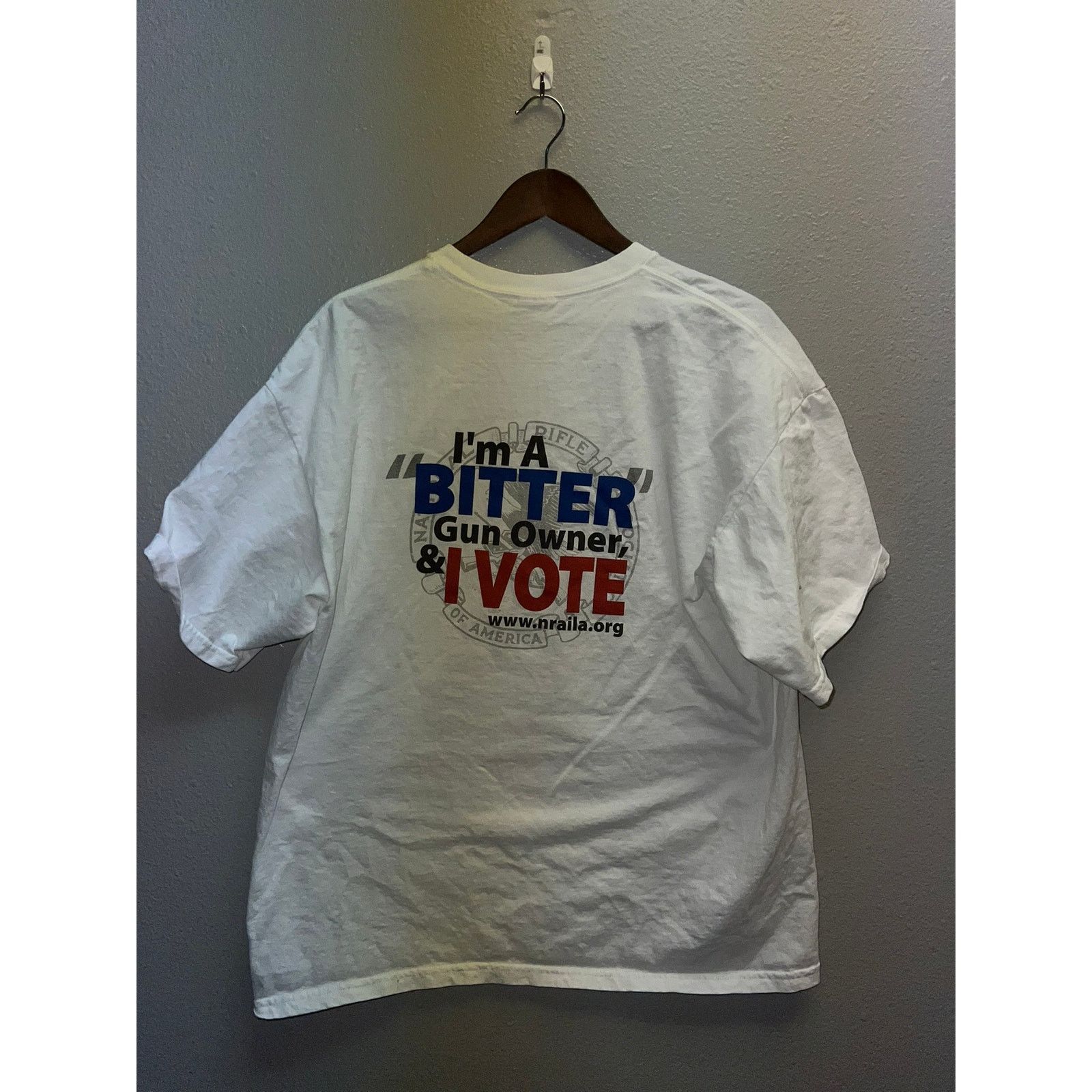 Gildan Vintage NRA Shirt Bitter Gun Owner & I Vote America Tee XL Size US XL / EU 56 / 4 - 6 Thumbnail